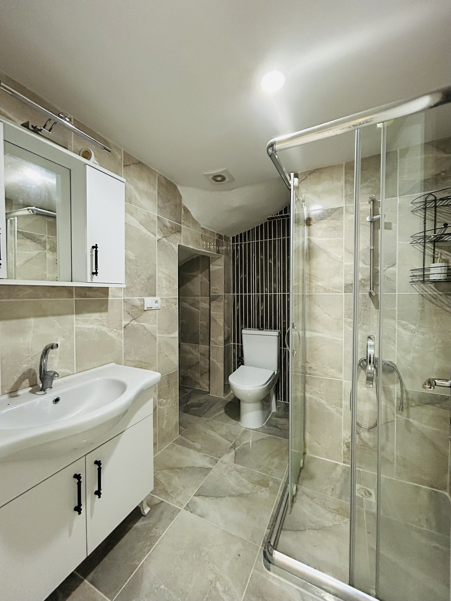 KAVAKLAR MAH. YEŞİLTEPE CAD. NO:112 Daire:51