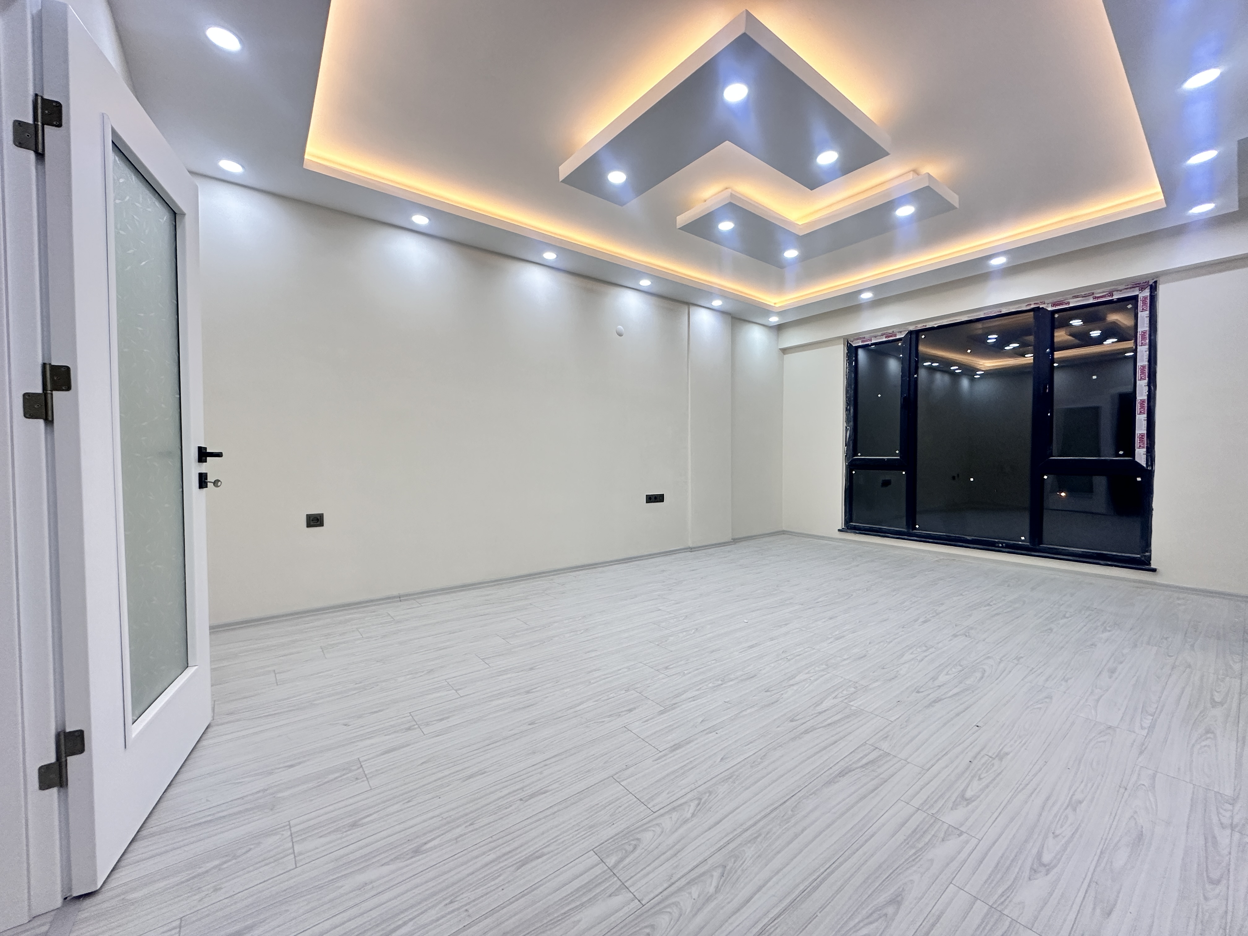 MABEL GAYRİMENKUL MUTFAK,VESTİYER DAHİL DENİZ MANZARALI DAİRE