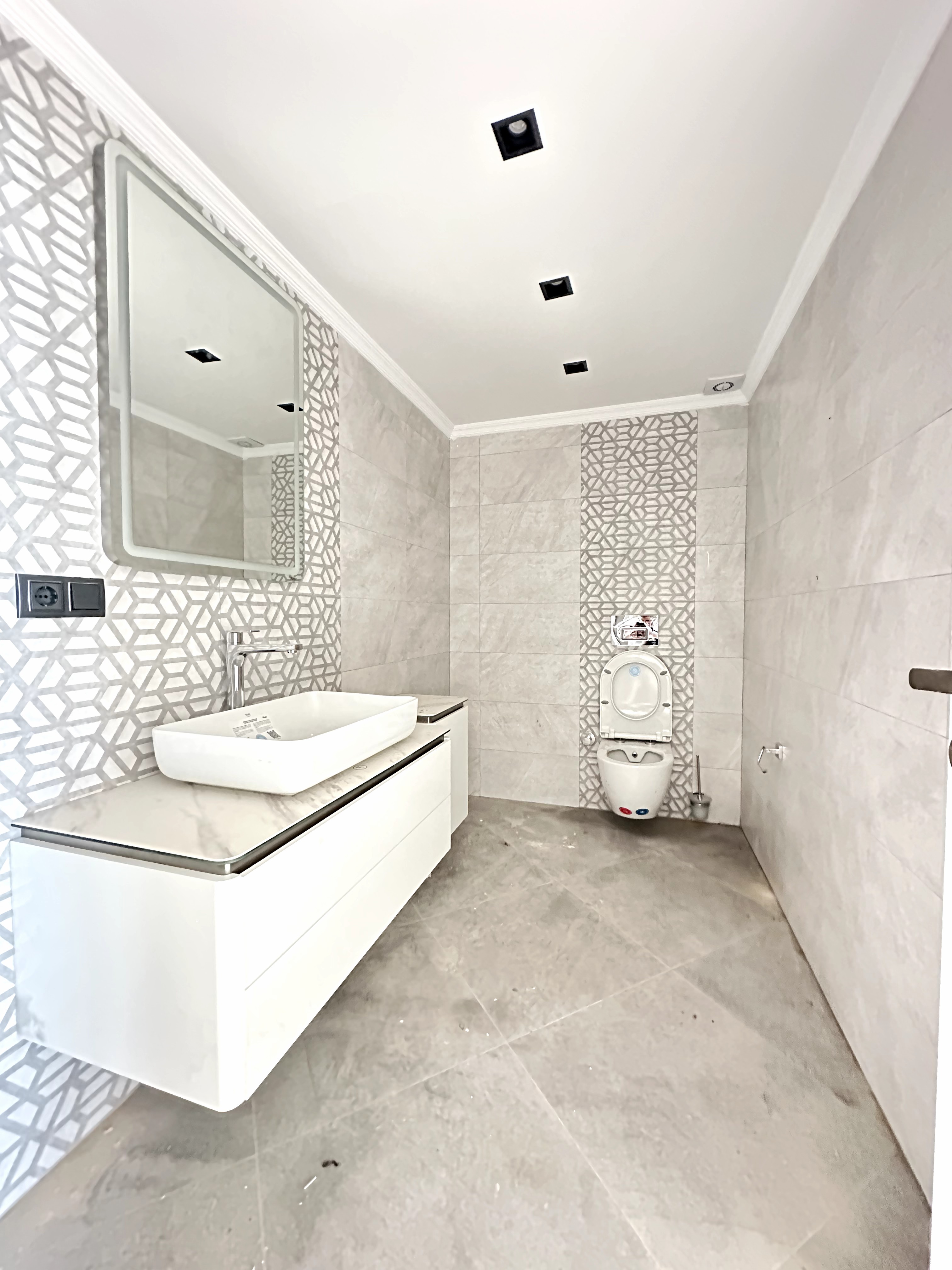 DUACIOĞLU MAHALLESİ DENİZ DOĞA MANZARALI LÜKS VİLLA