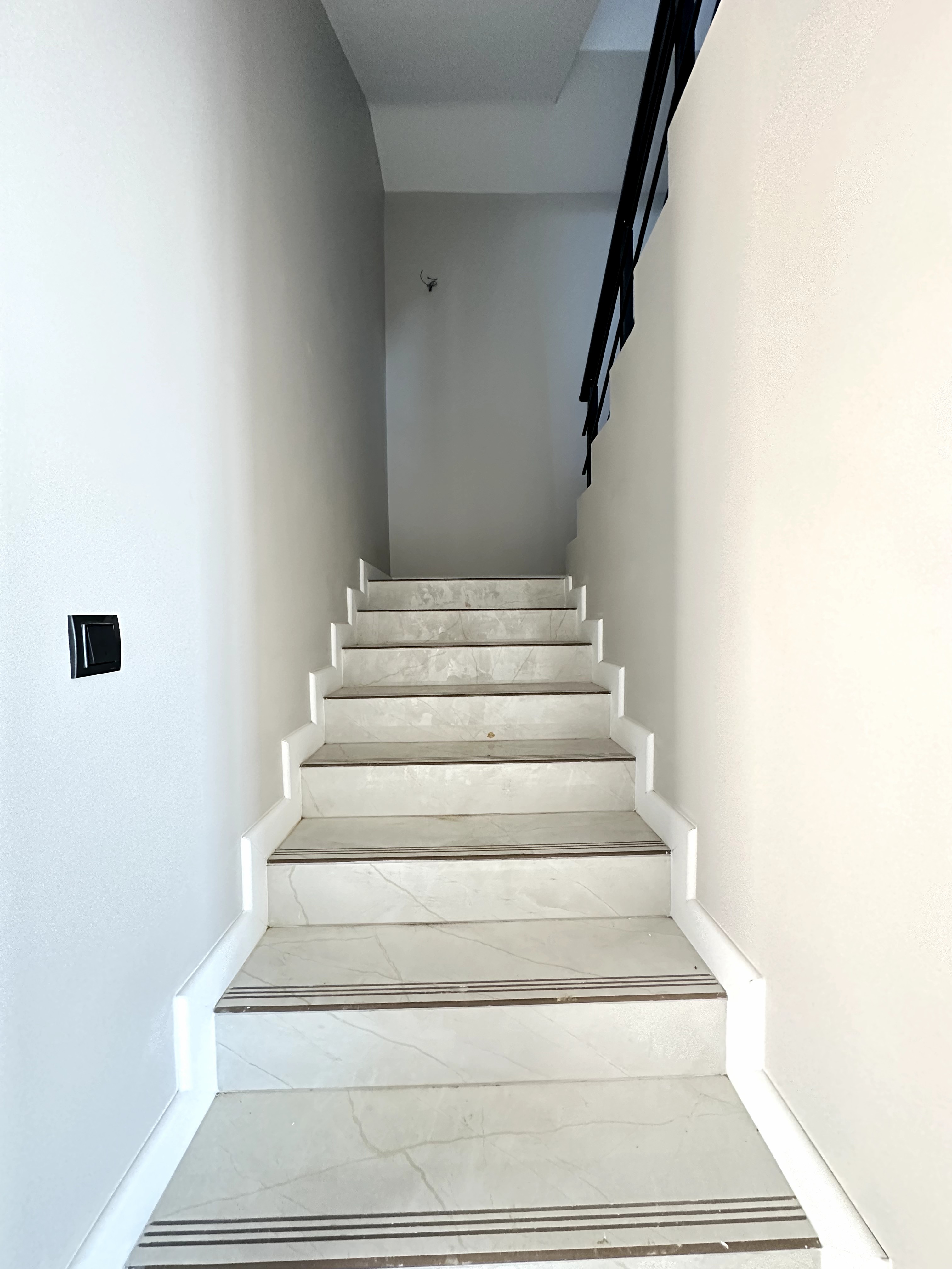 DUACIOĞLU MAHALLESİ DENİZ DOĞA MANZARALI LÜKS VİLLA