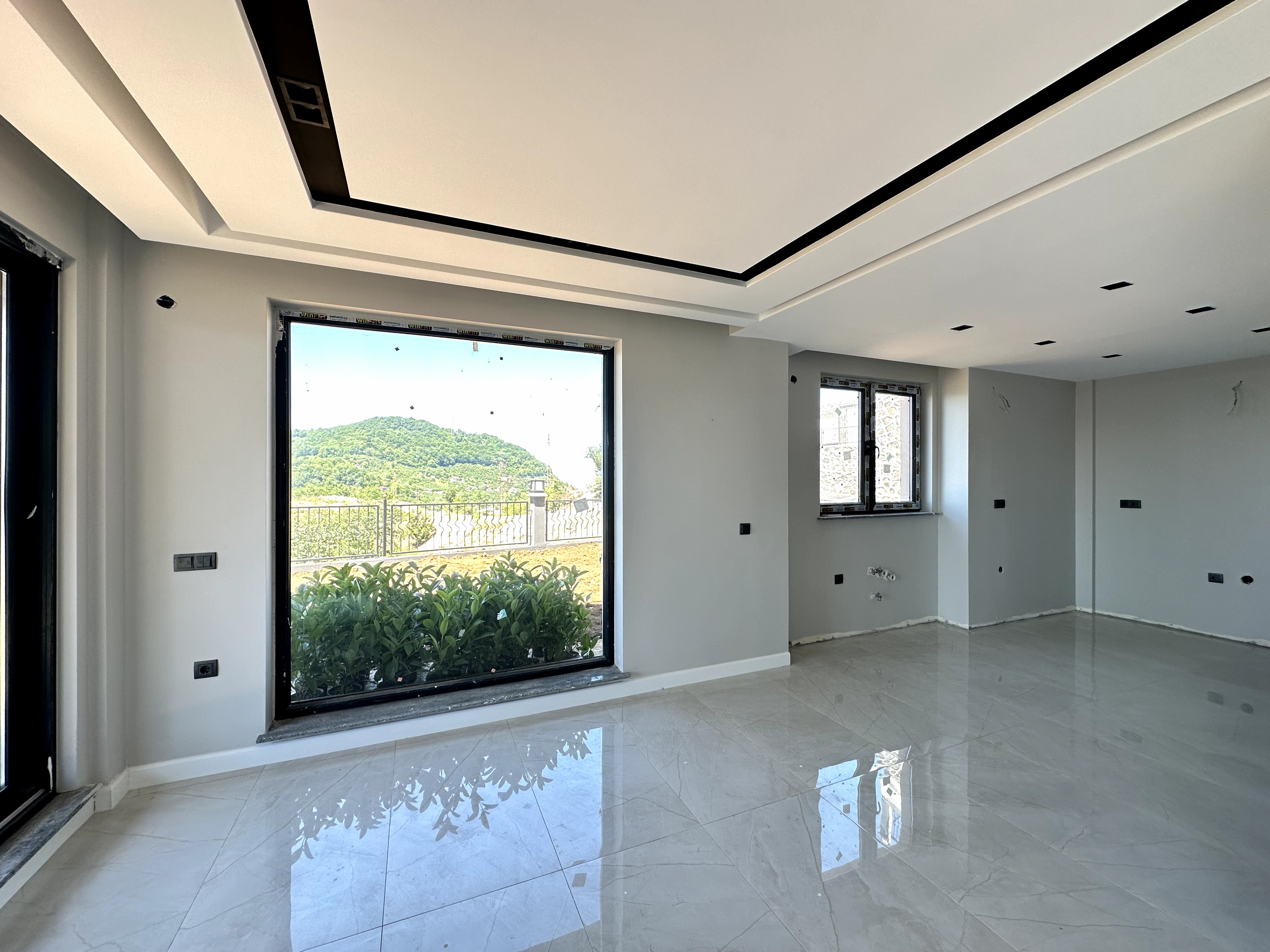 DUACIOĞLU MAHALLESİ DENİZ DOĞA MANZARALI LÜKS VİLLA