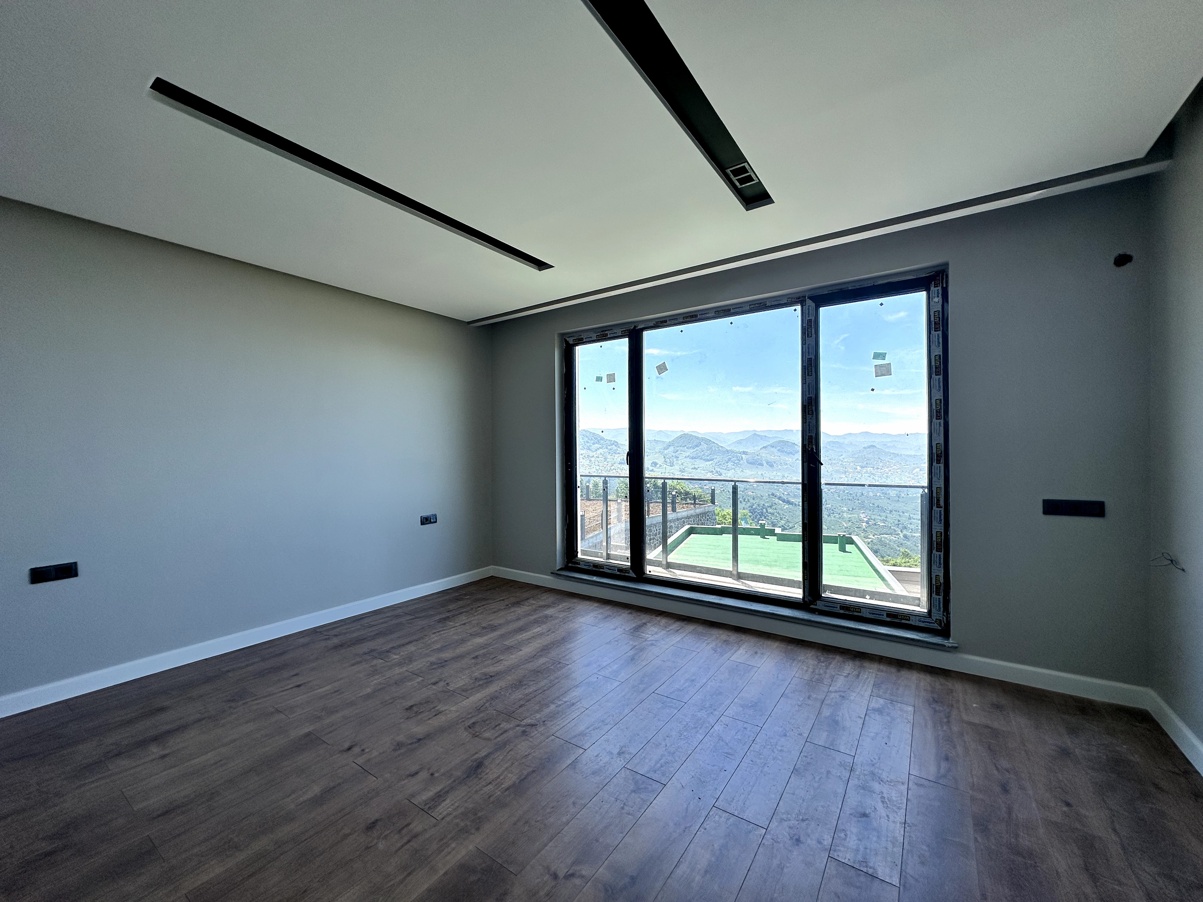 DUACIOĞLU MAHALLESİ DENİZ DOĞA MANZARALI LÜKS VİLLA