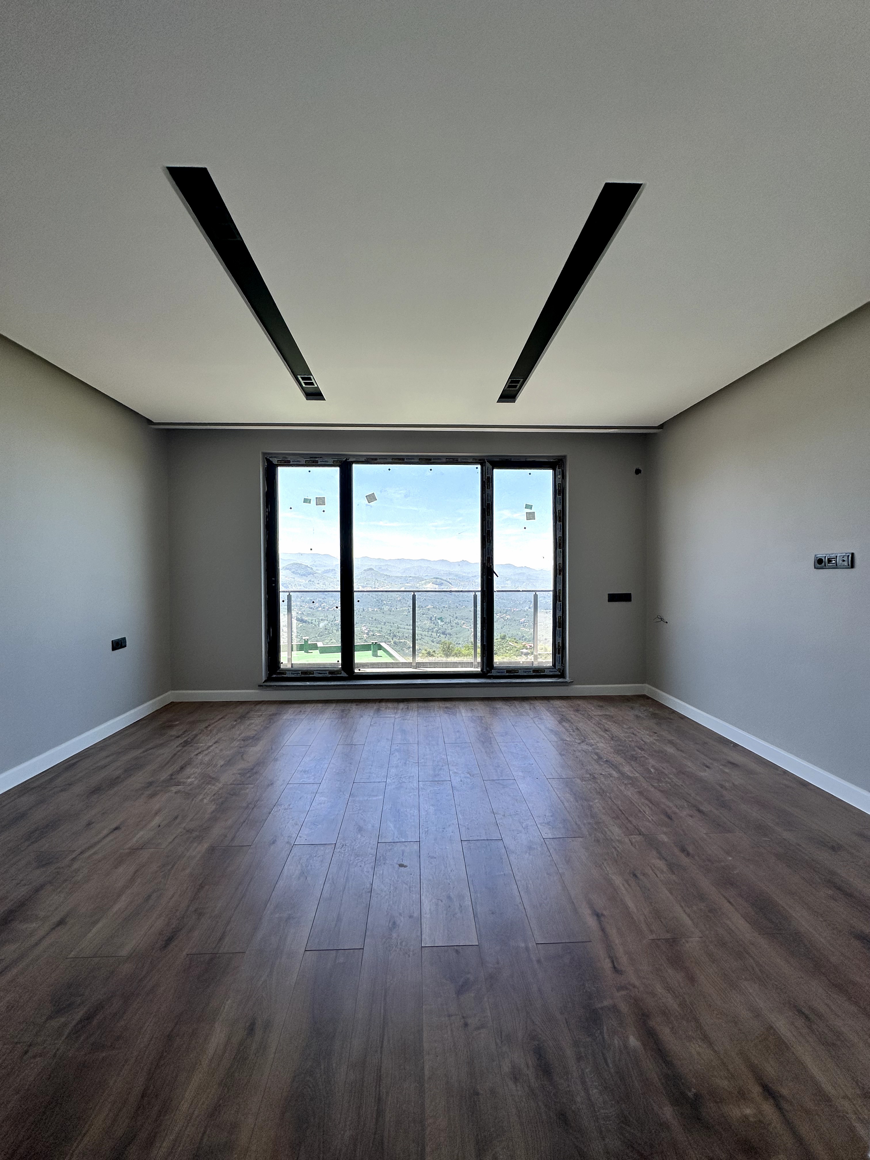 DUACIOĞLU MAHALLESİ DENİZ DOĞA MANZARALI LÜKS VİLLA