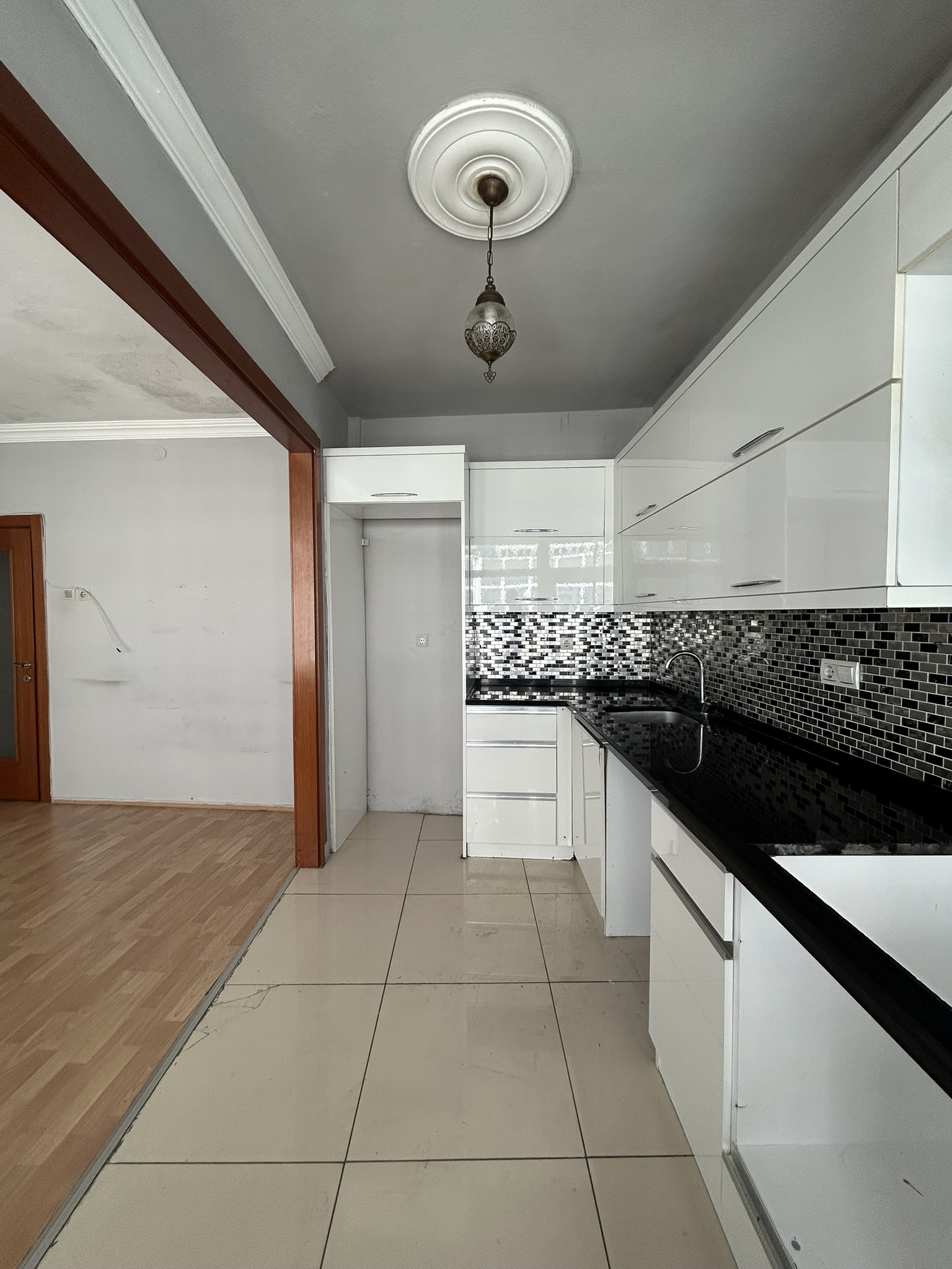 ÇINARLAR KİRALIK DAİRE
