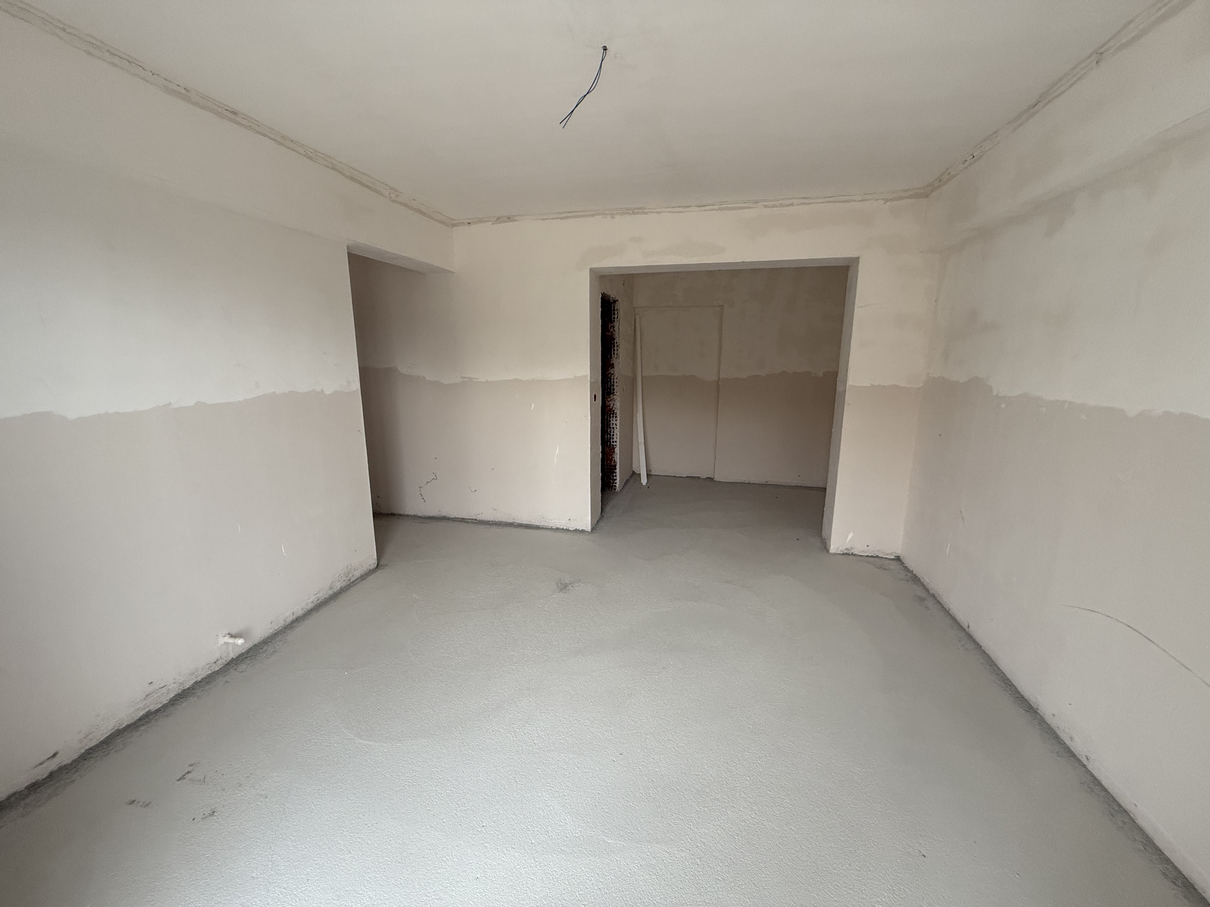 ÇUKURÇAYIR DA LÜKS SİTE DE SATILIK 3+1 SIFIR DAİRE