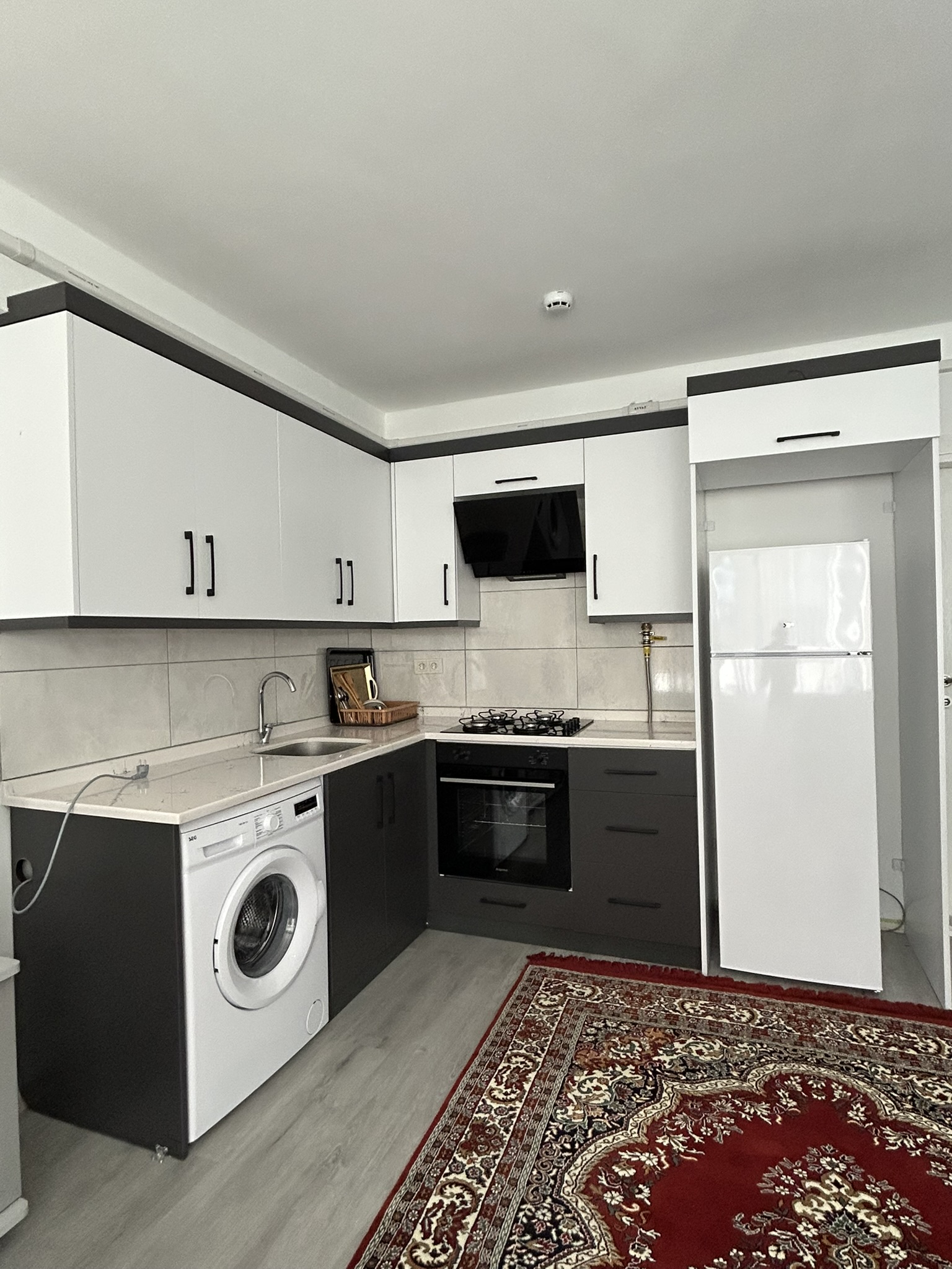 TEYYAREDÜZÜ 1+1 EŞYALI DAİRE