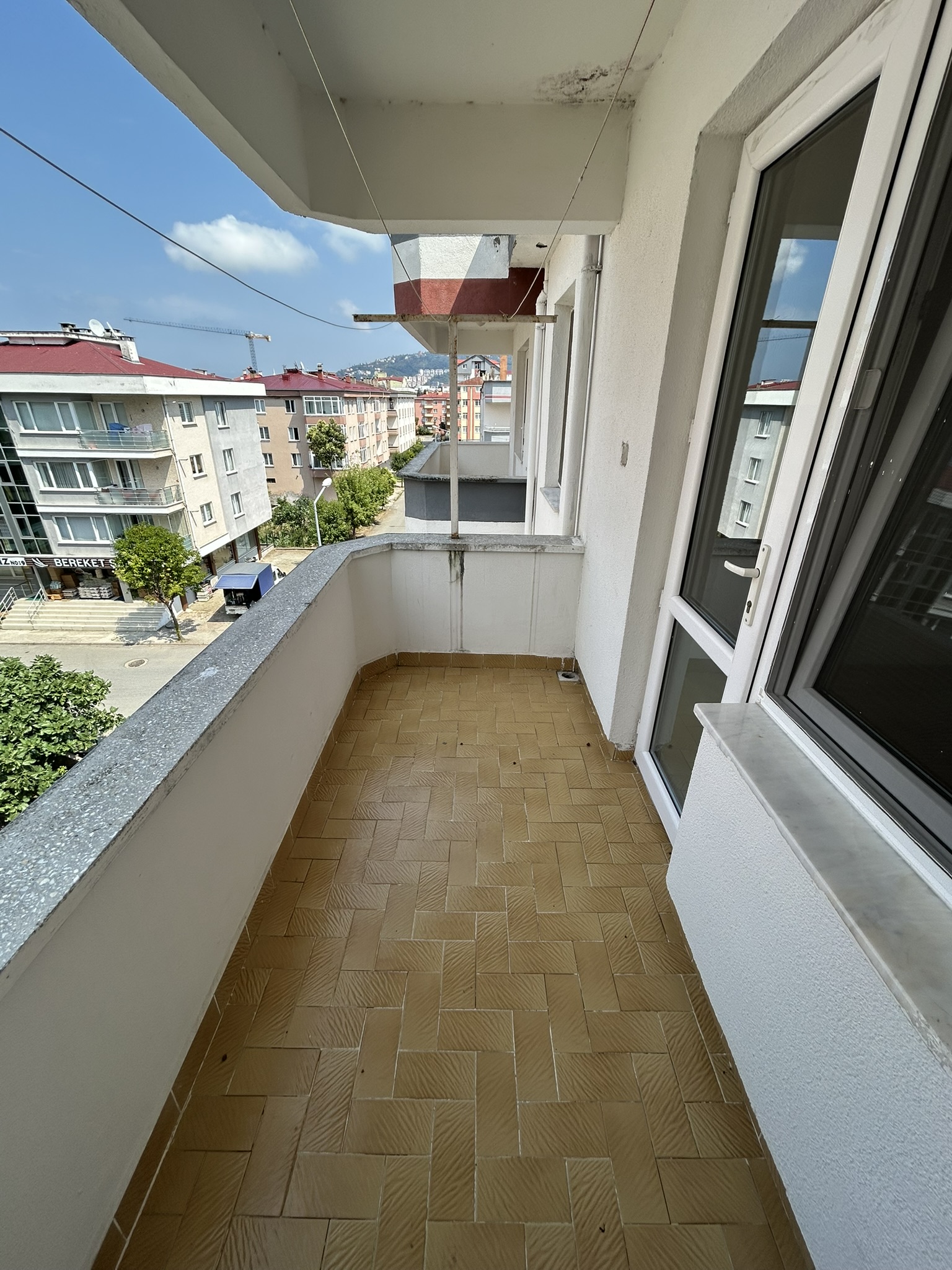 TEYYAREDÜZÜ 2+1 120M2 KİRALIK DAİRE