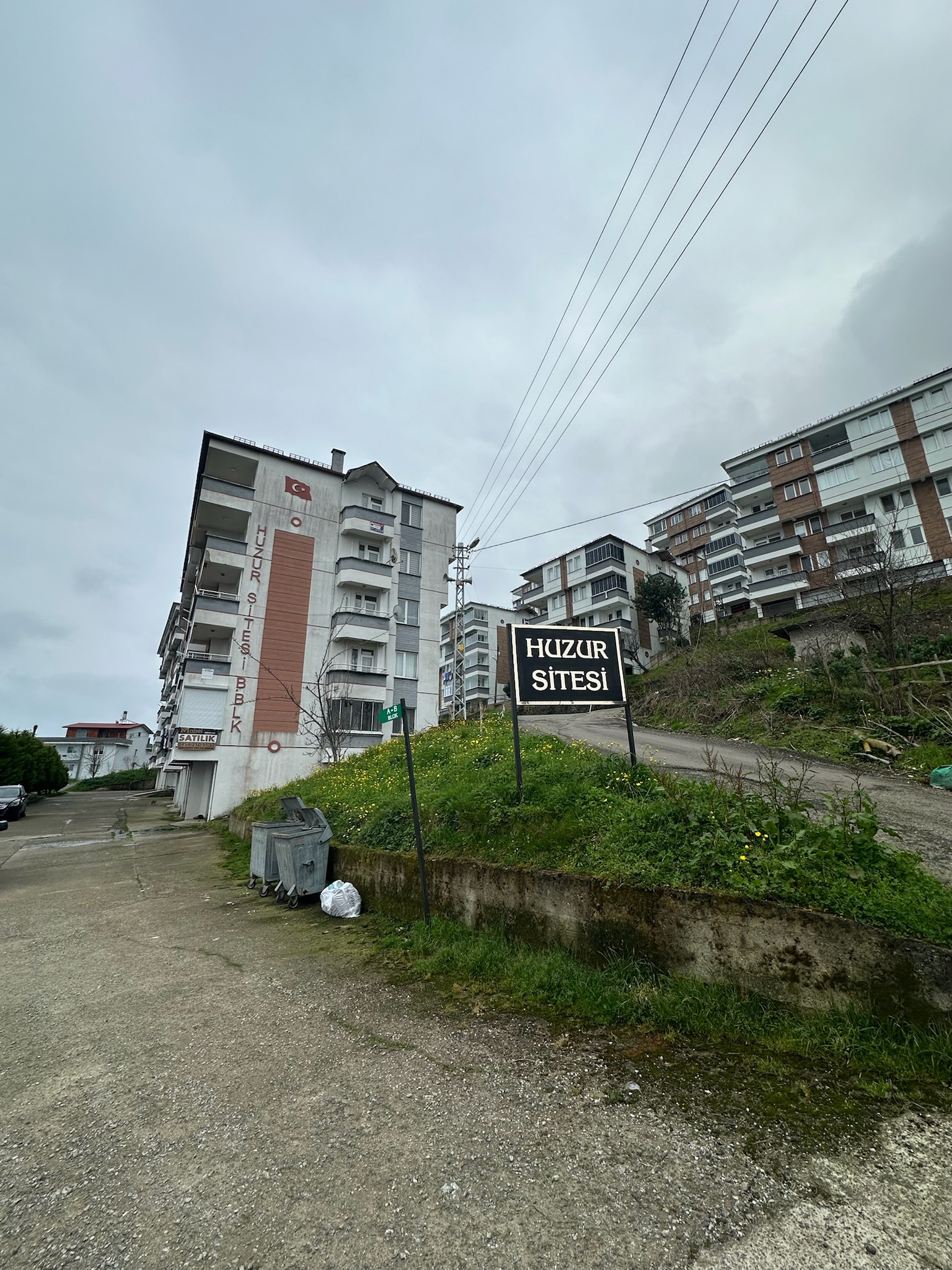 BULANCAK BURUNUCU 4+1 HUZUR SİTESİ B2 BLOK