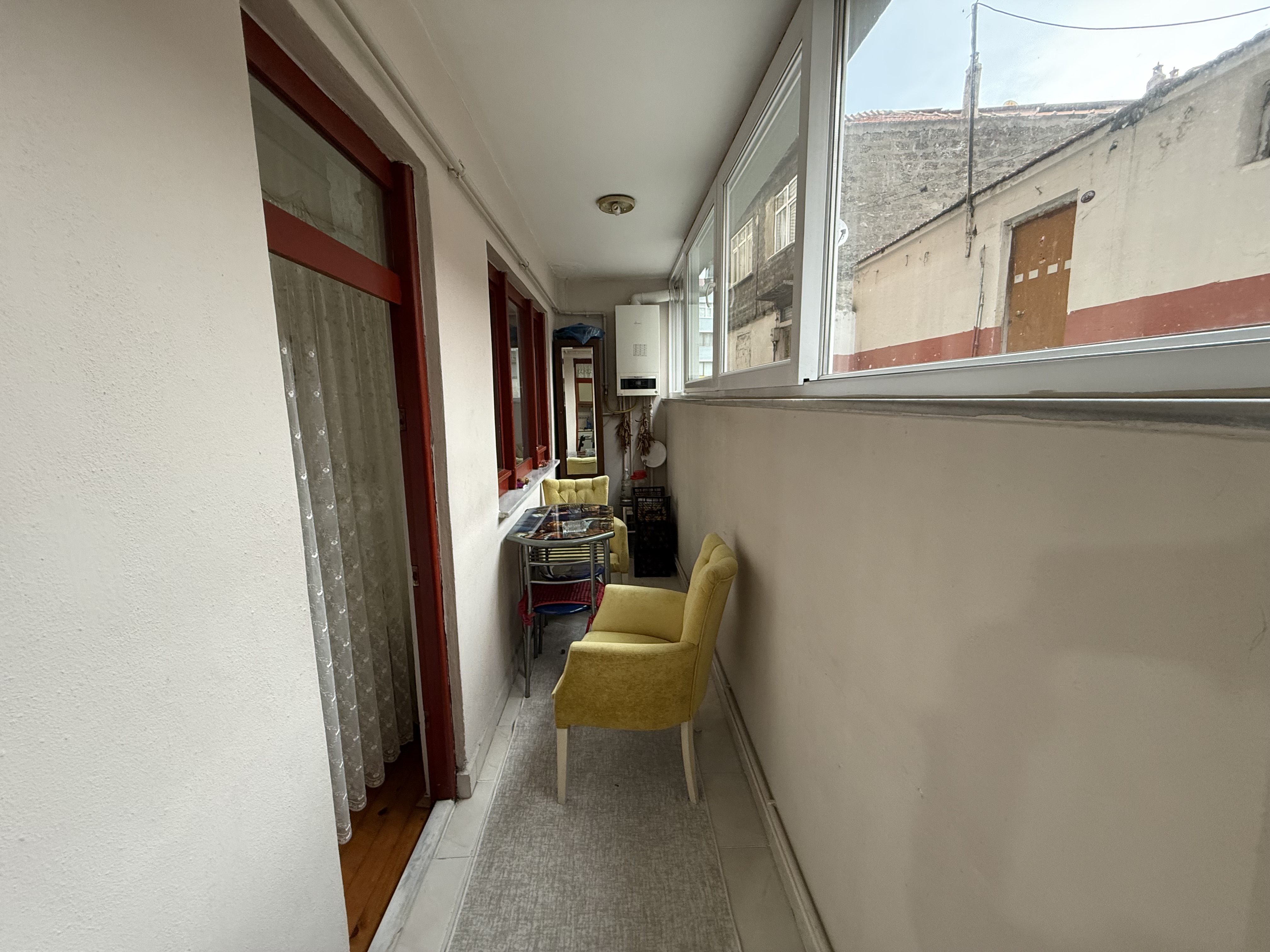 FATİH MAHALLESİNDE SATILIK 3+1 GENİŞ DAİRE