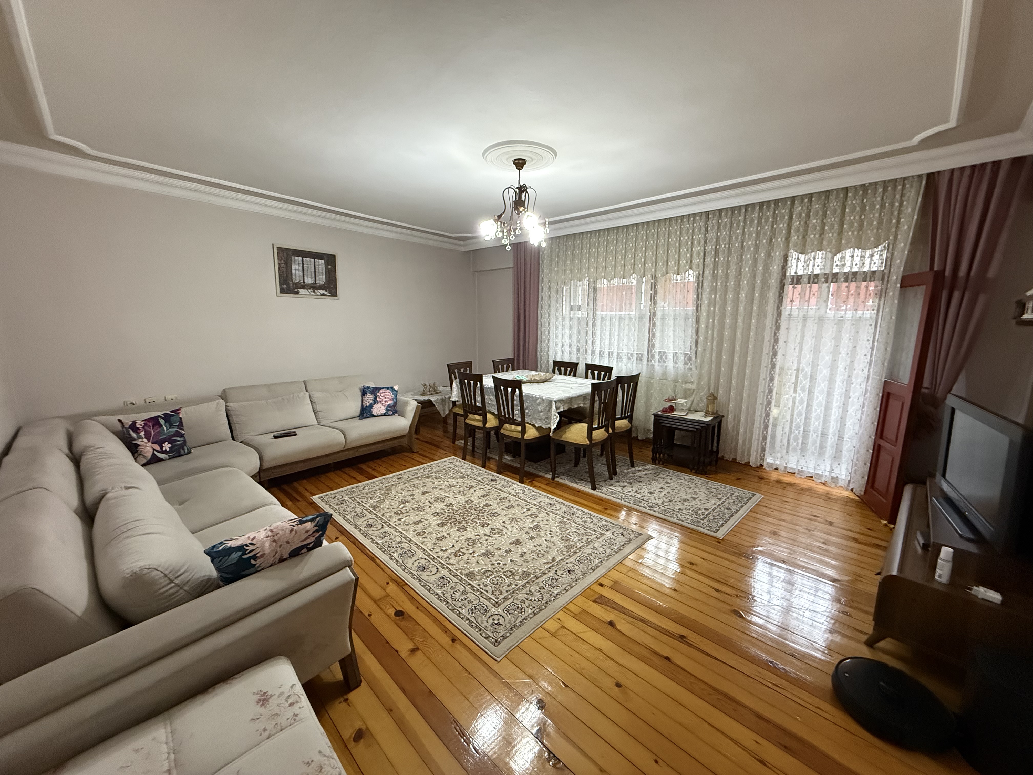 FATİH MAHALLESİNDE SATILIK 3+1 GENİŞ DAİRE