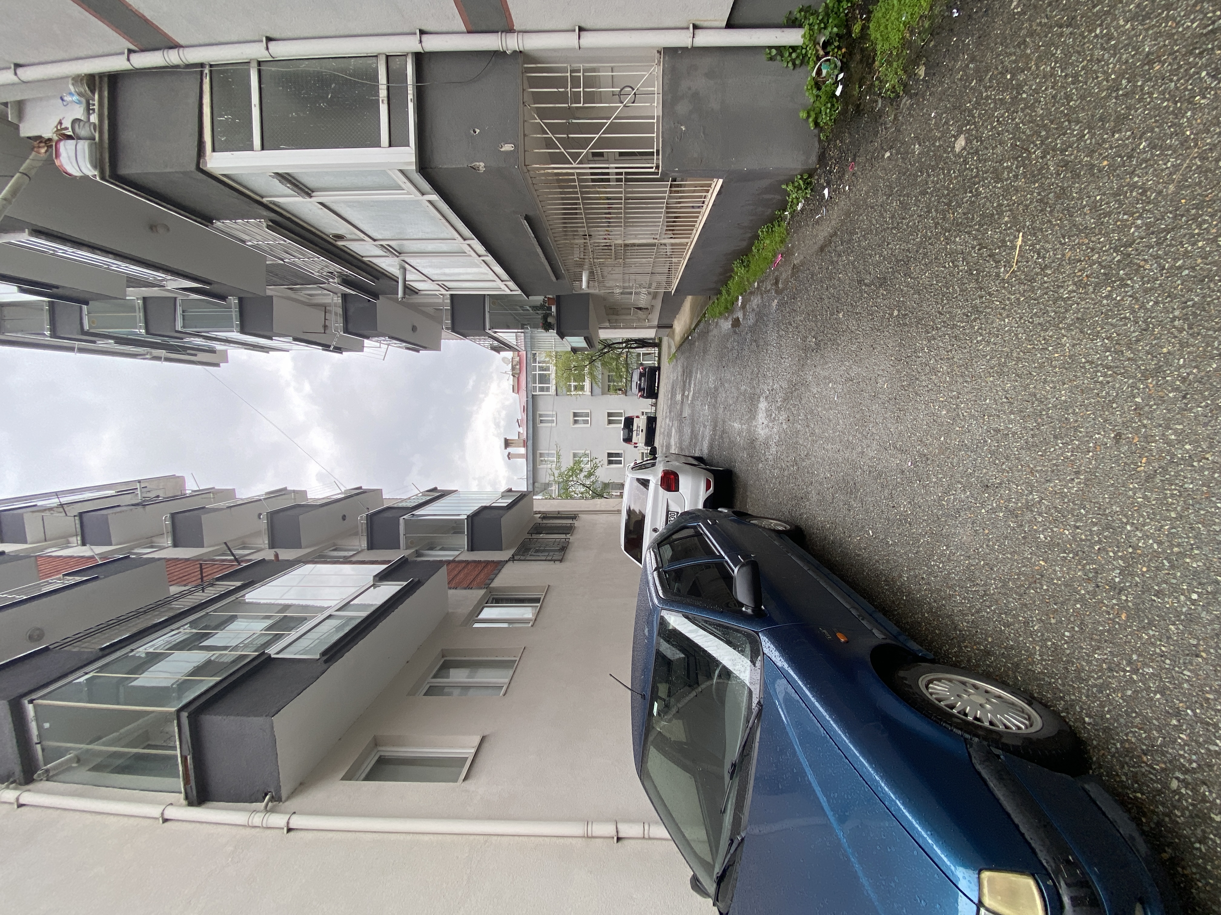 MABEL GAYRİMENKUL GEDİKKAYA SAHİL SİTESİNDE ARAKAT DAİRE