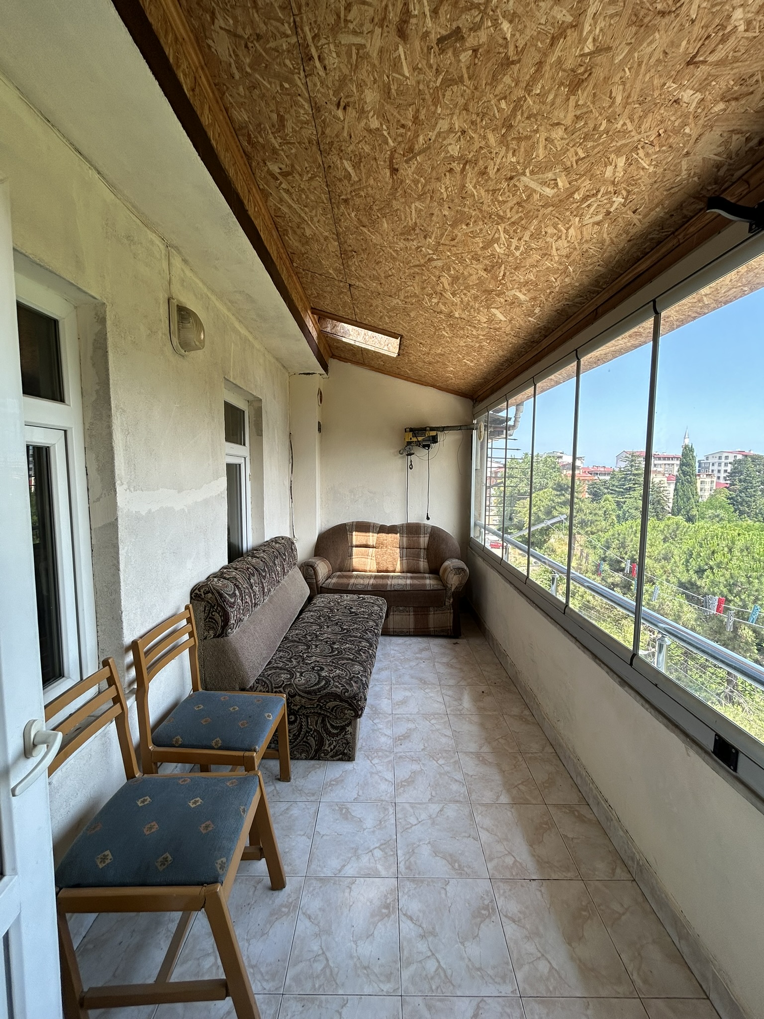 TEYYAREDÜZÜ 1+1 65M2 EŞYALI DAİRE