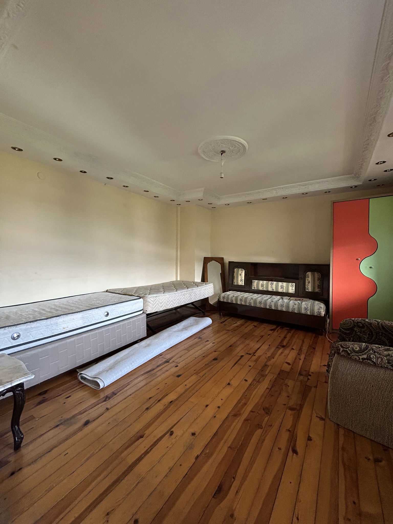 TEYYAREDÜZÜ 1+1 65M2 EŞYALI DAİRE