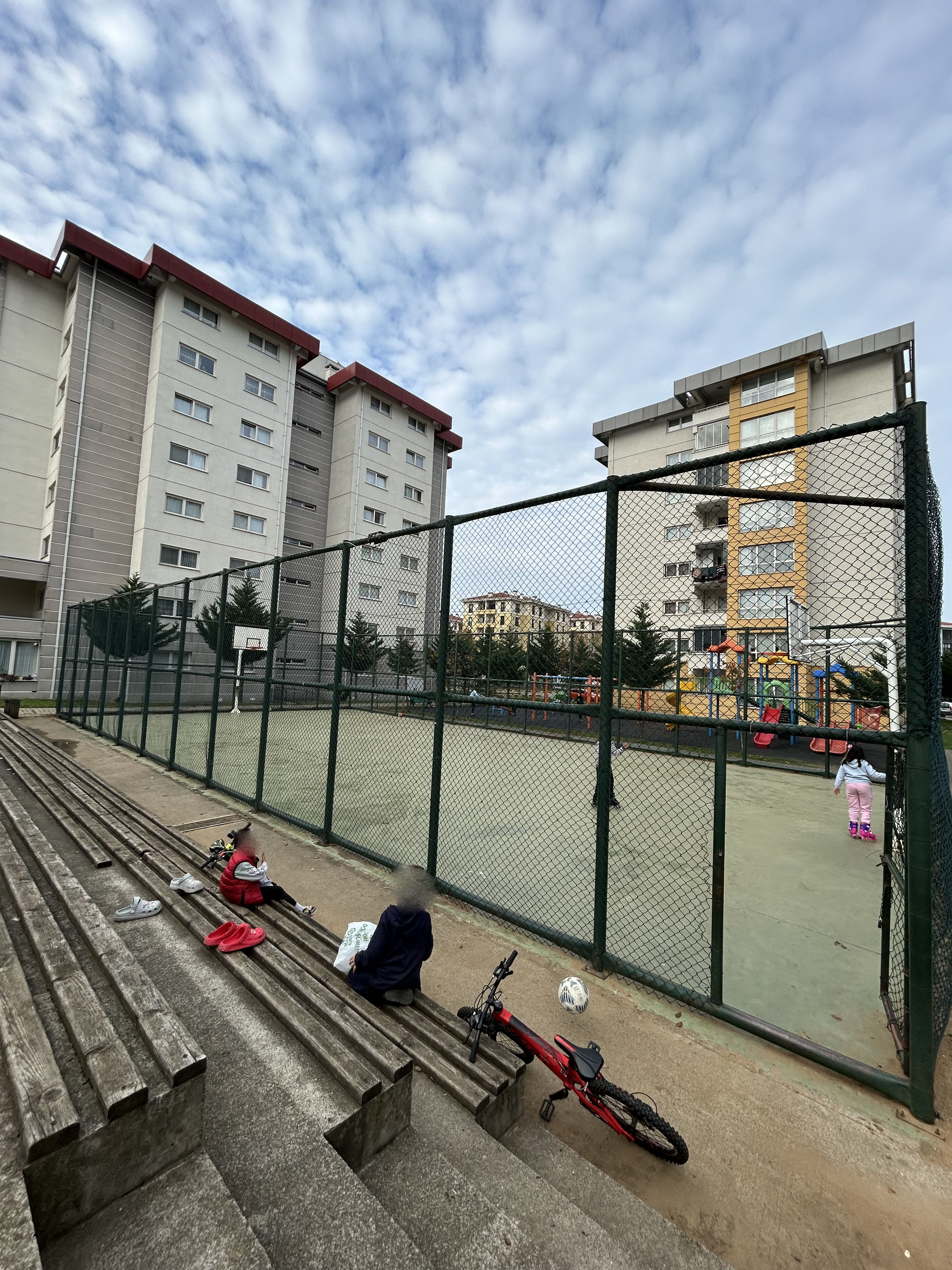 BATLAMA TOKİ GİRİŞ KAT SATILIK DAİRE