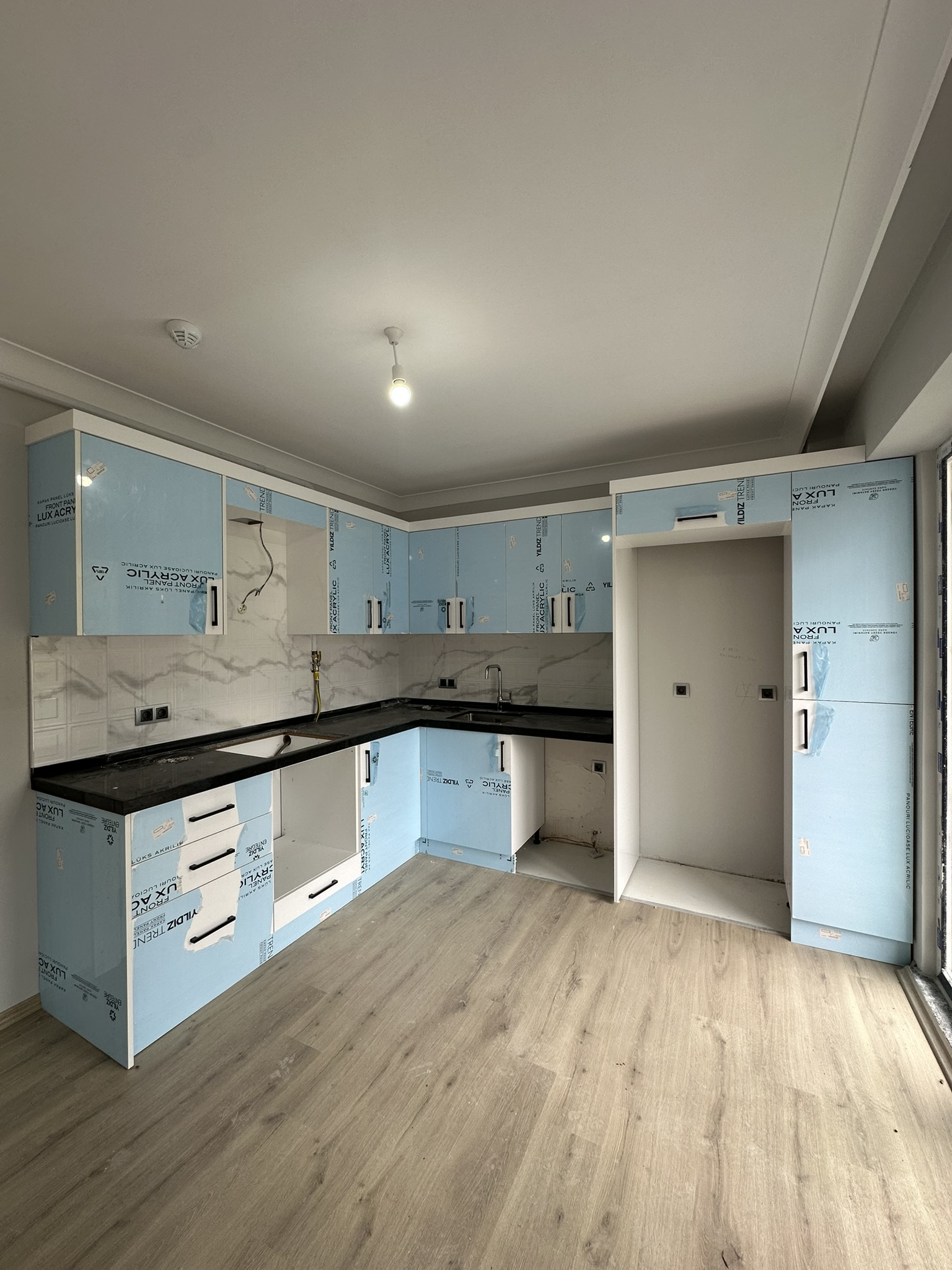 STADİUM CADDE EVLERİ C BLOK D.19 2+1