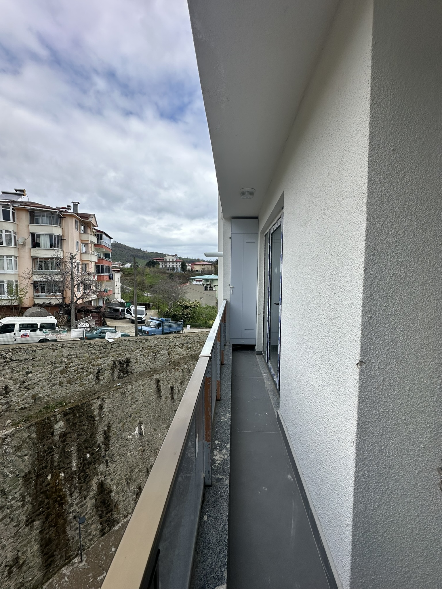 STADİUM CADDE EVLERİ C BLOK D.19 2+1