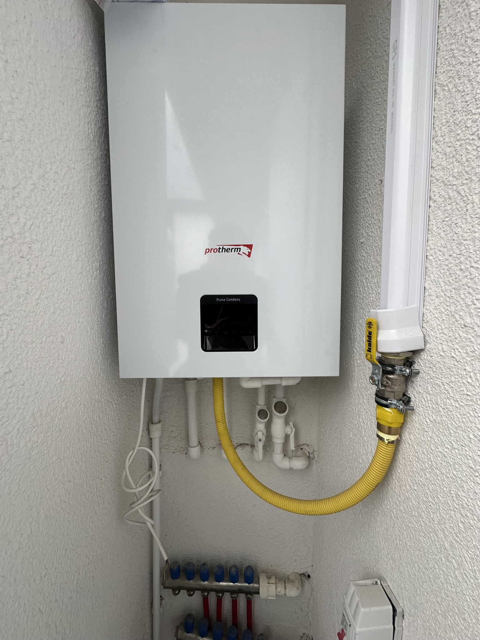 STADİUM CADDE EVLERİ C BLOK D.19 2+1