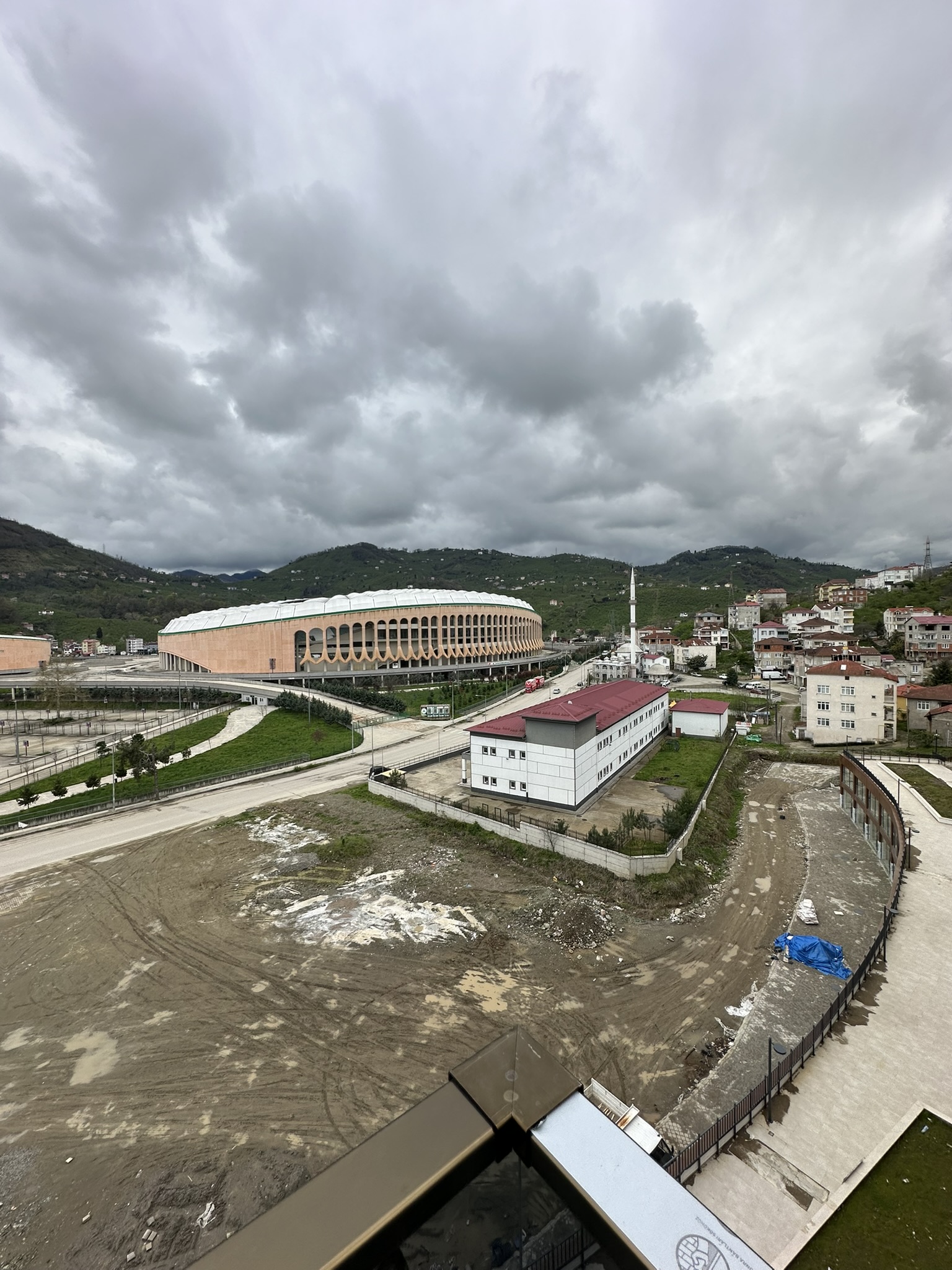 STADİUM CADDE EVLERİ C BLOK D. 23 KİRALIK 2+1