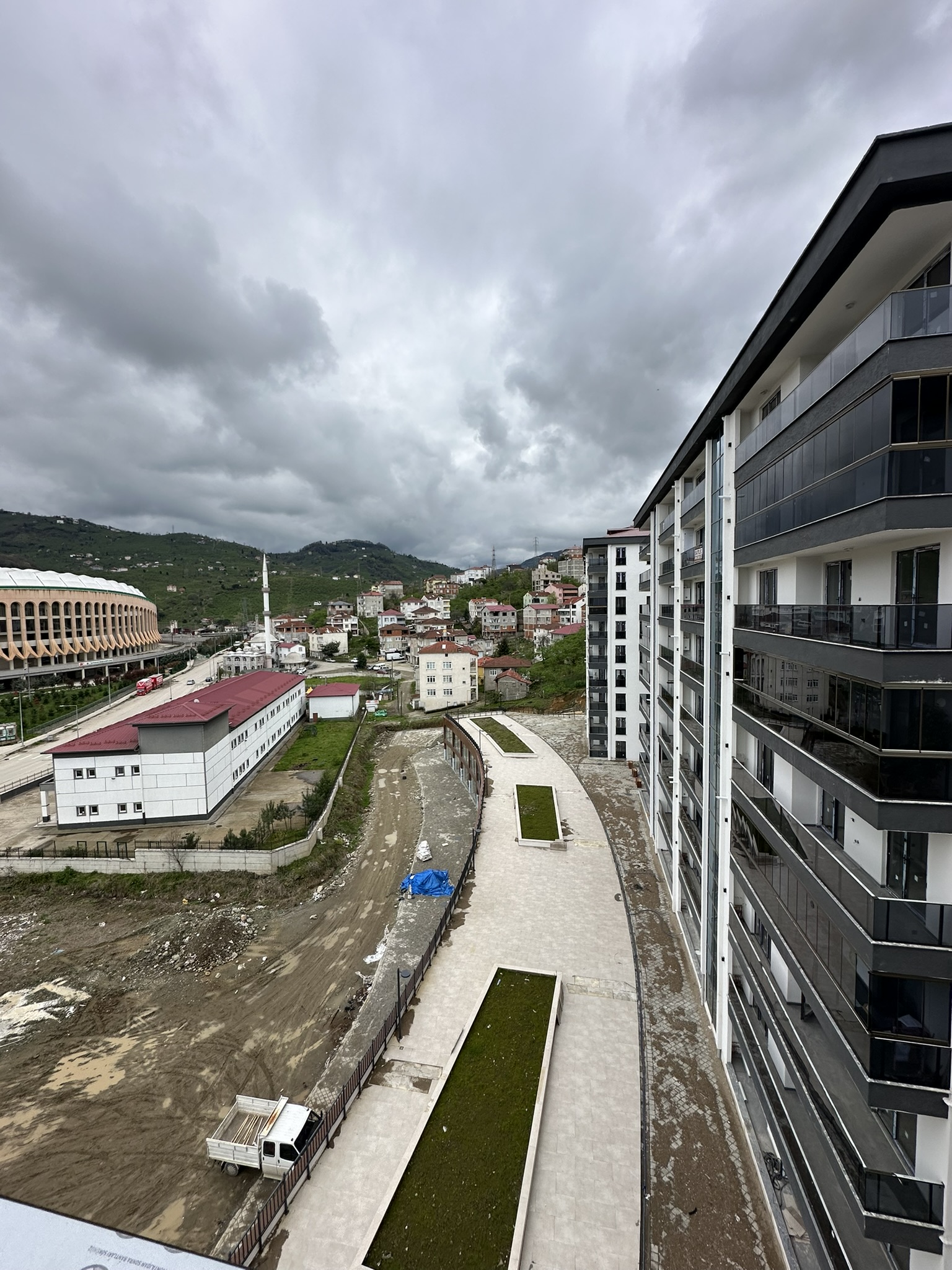 STADİUM CADDE EVLERİ C BLOK D. 23 KİRALIK 2+1