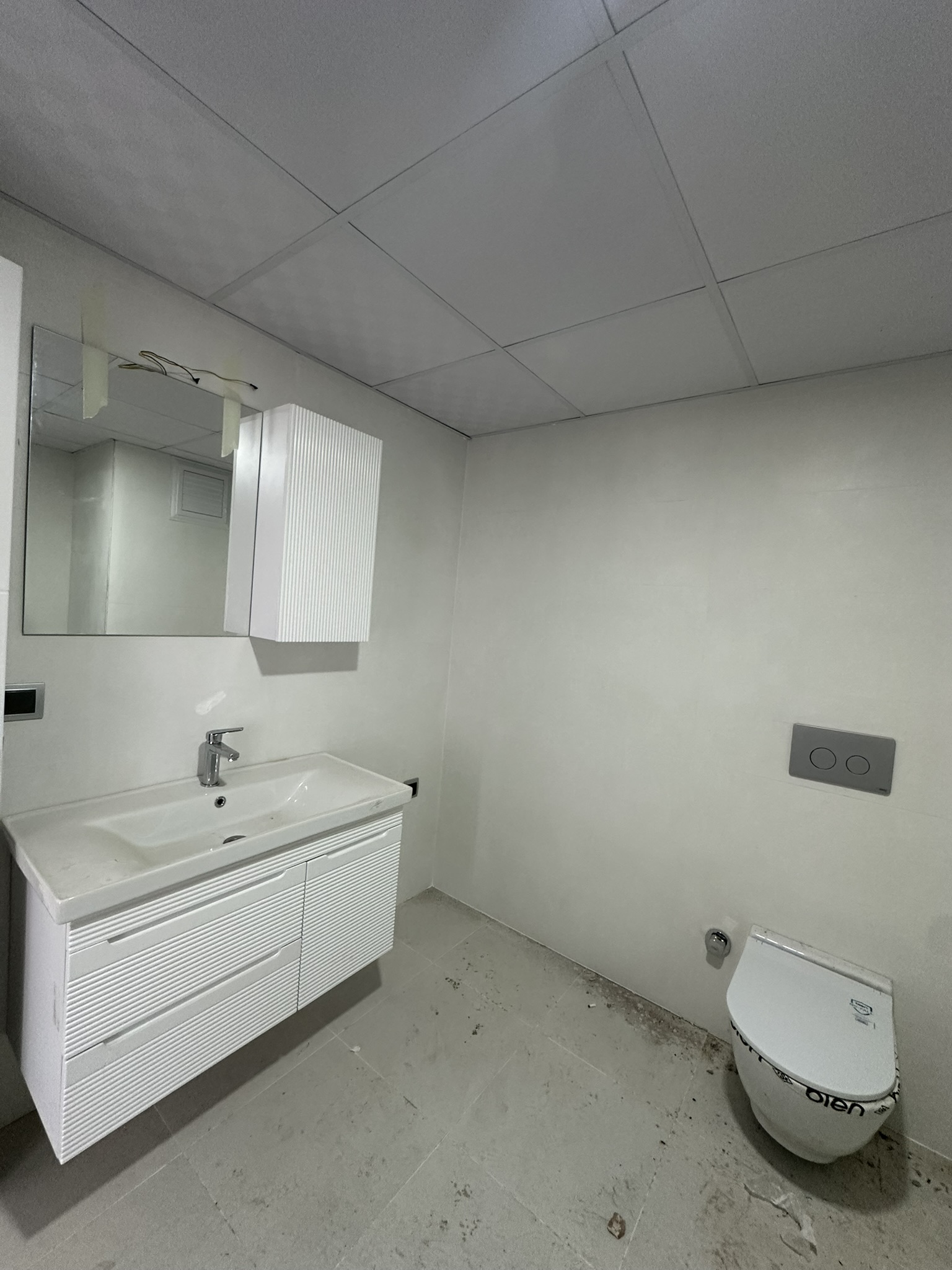 STADİUM CADDE EVLERİ C BLOK D. 23 KİRALIK 2+1