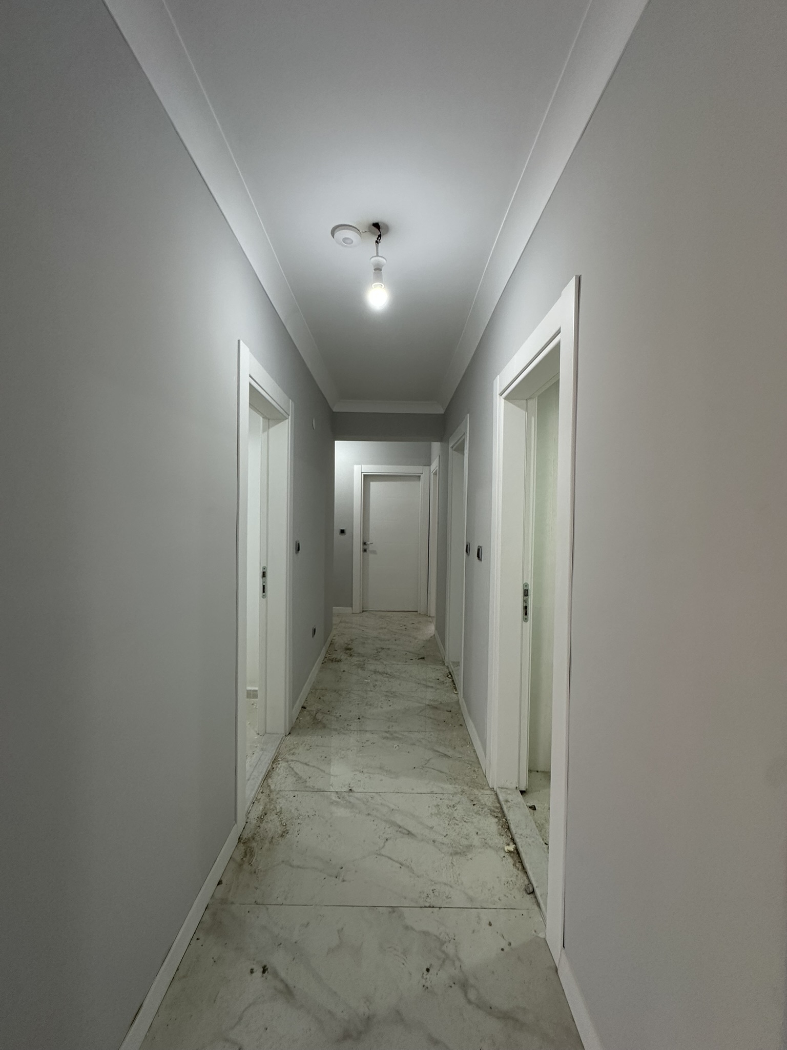 STADİUM CADDE EVLERİ A BLOK DAİRE 1 3+1 KİRALIK