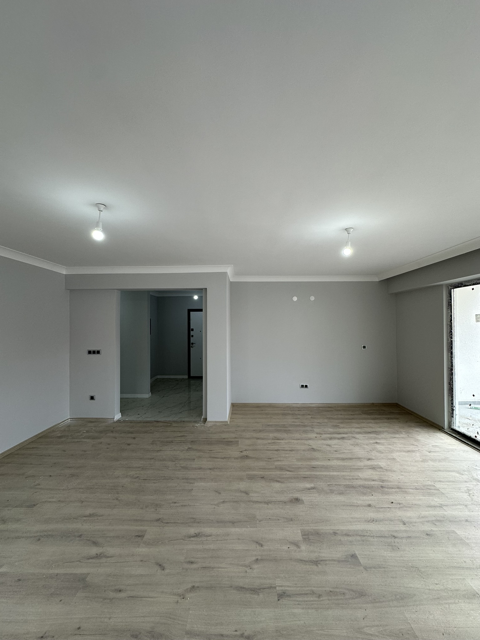 STADİUM CADDE EVLERİ A BLOK DAİRE 1 3+1 KİRALIK