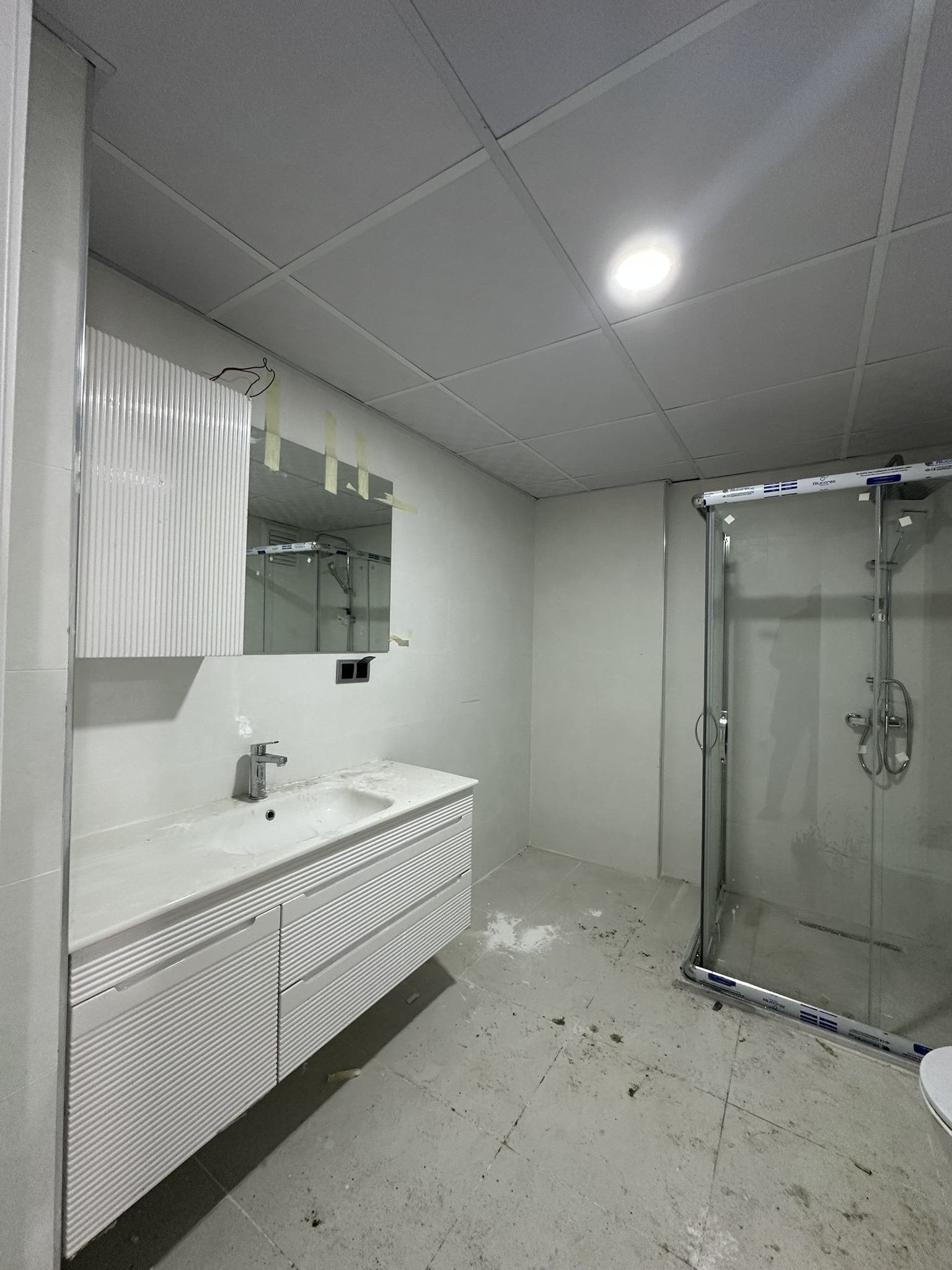 STADİUM CADDE EVLERİ A BLOK DAİRE 1 3+1 KİRALIK