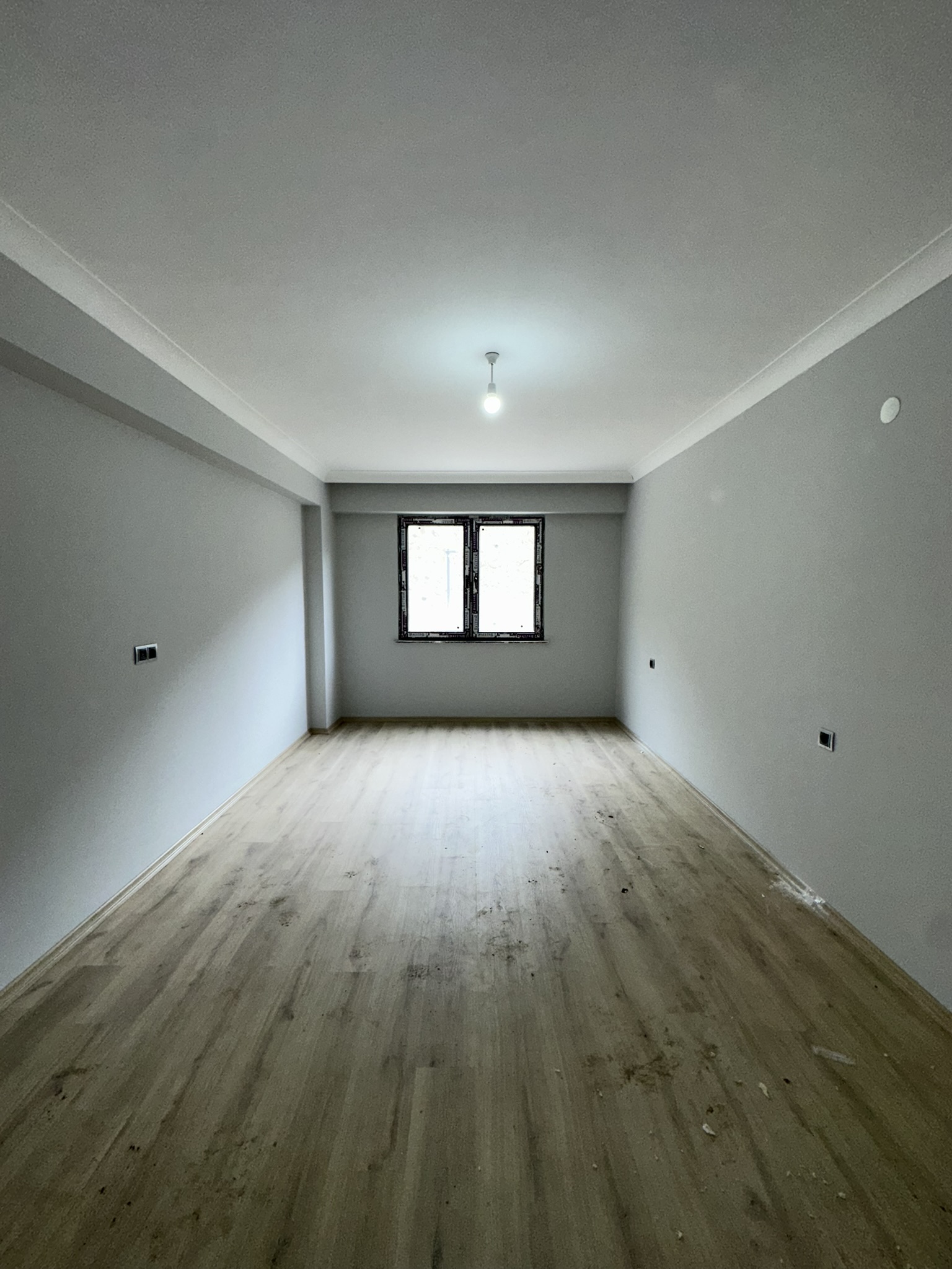 STADİUM CADDE EVLERİ A BLOK DAİRE 1 3+1 KİRALIK