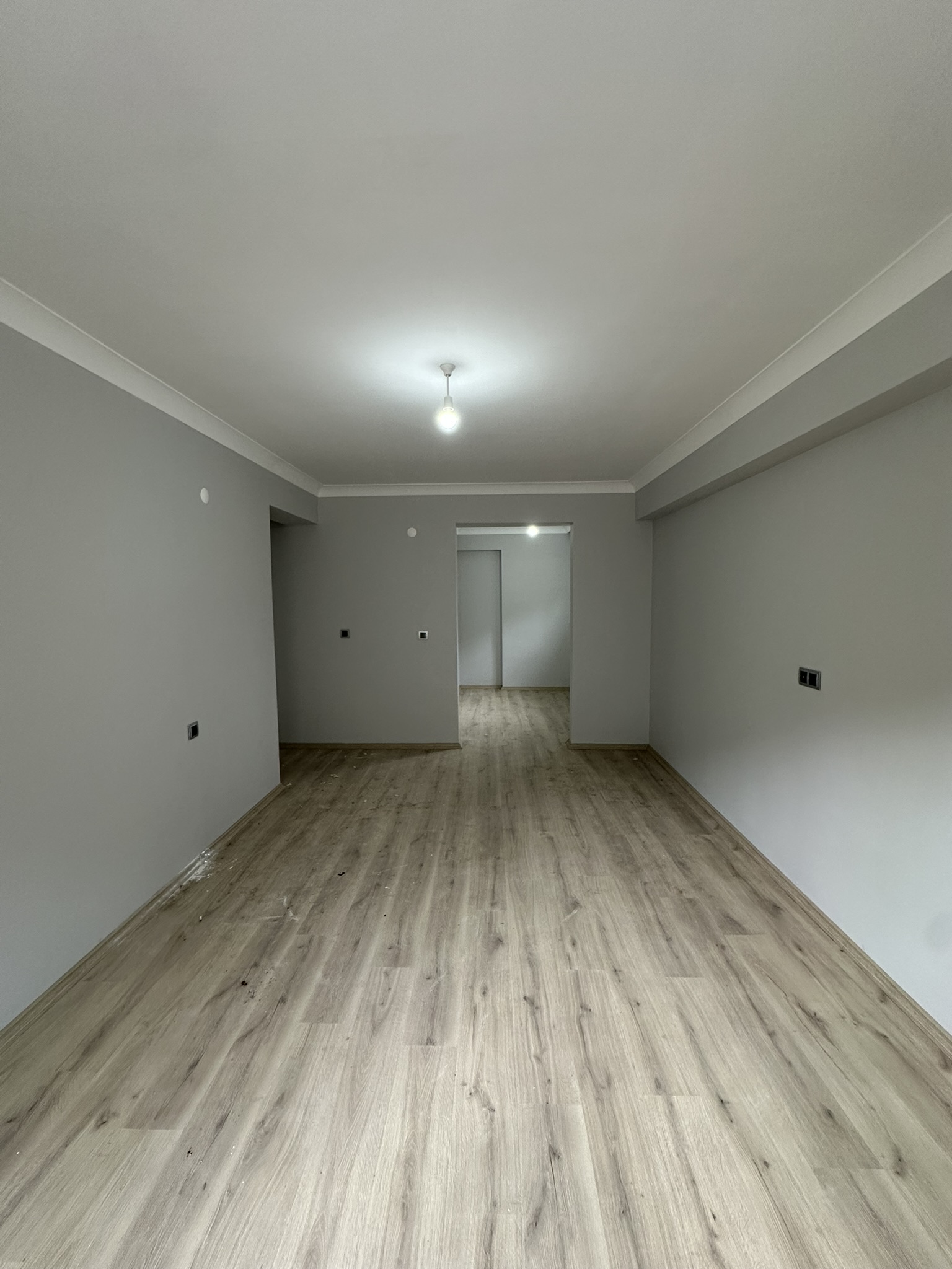 STADİUM CADDE EVLERİ A BLOK DAİRE 1 3+1 KİRALIK