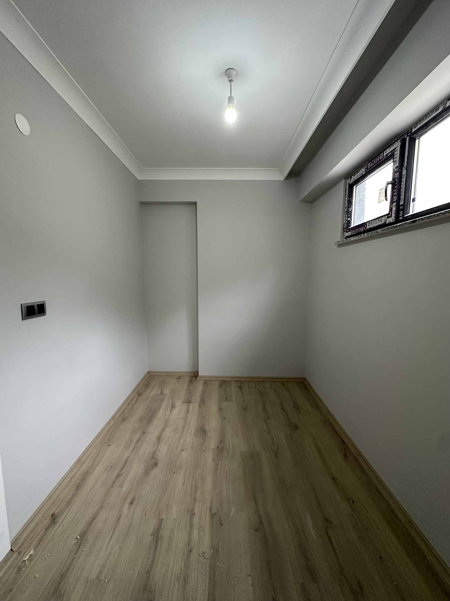 STADİUM CADDE EVLERİ A BLOK DAİRE 1 3+1 KİRALIK