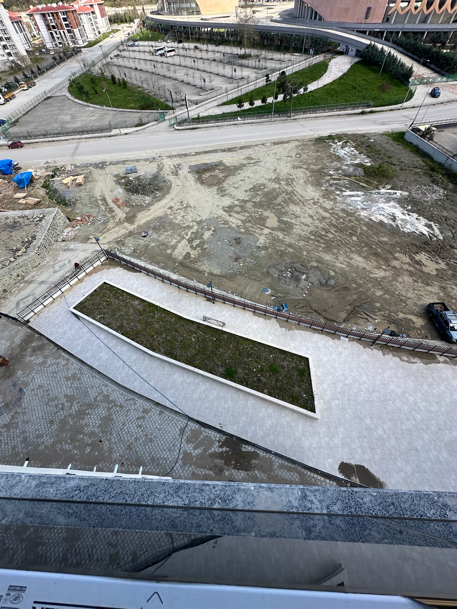 STADİUM CADDE EVLERİ C BLOK D. 20 2+1 KİRALIK