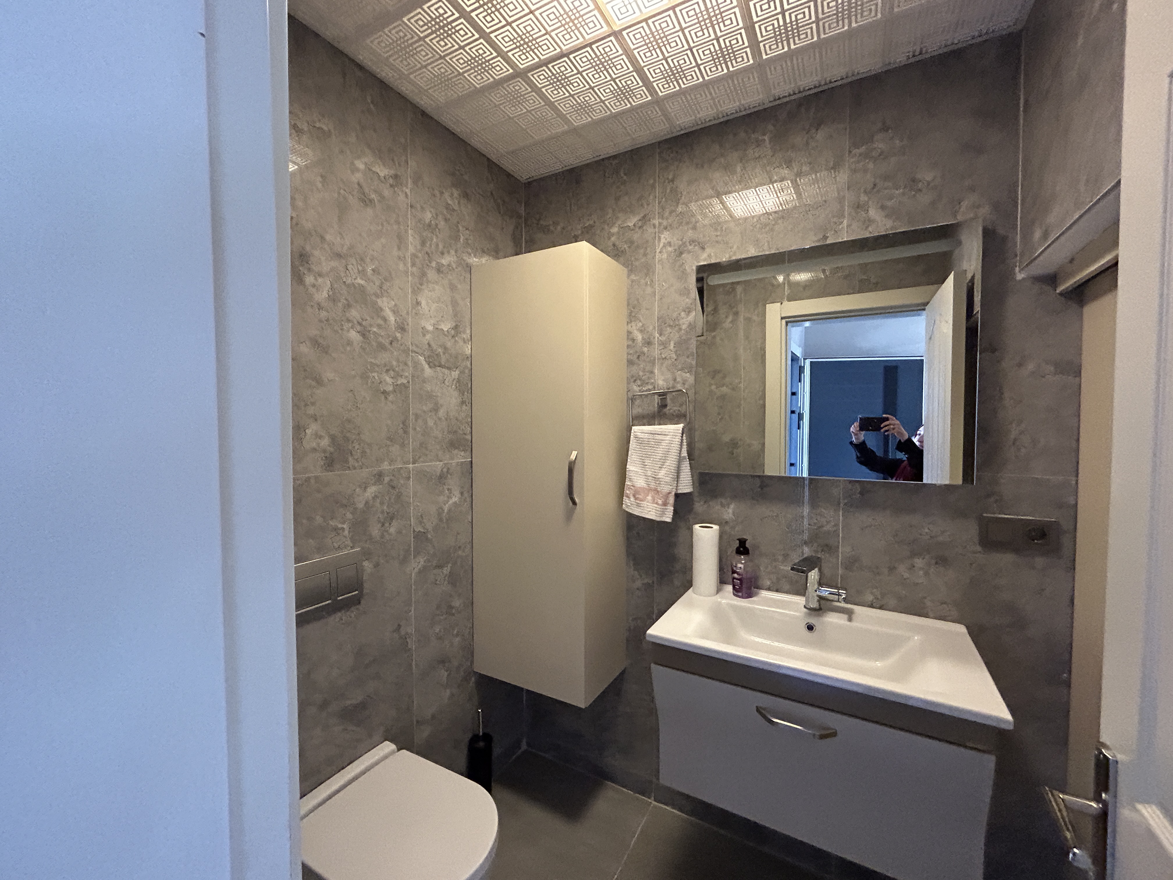 MARMARİS DEĞİRMENYANINDA, 441M2 ARSA İÇİNDE,  ÖZEL OTOPARKLI,  HAVUZLU TAM MÜSTAKİL 4+1 VİLLA