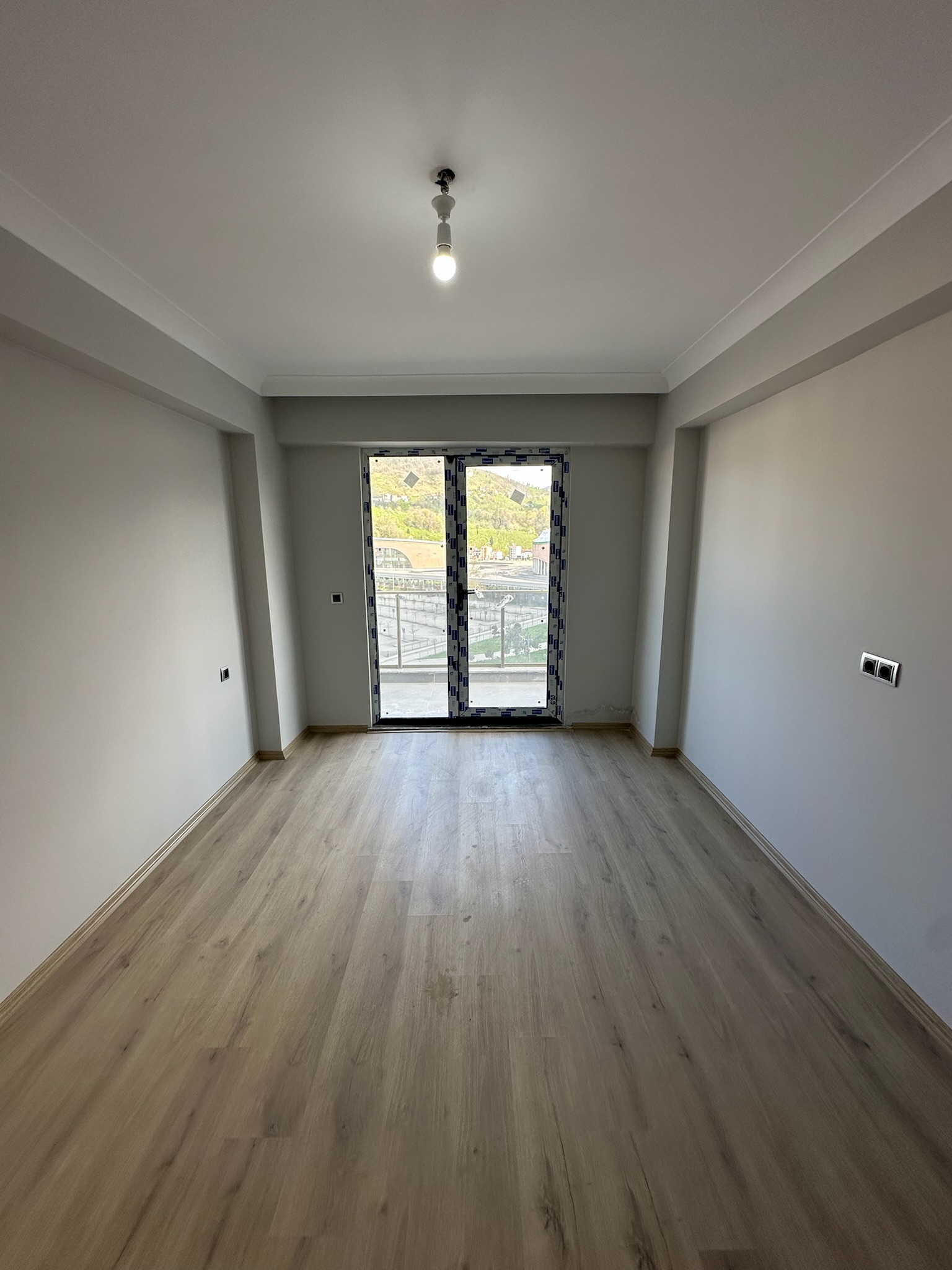 STADİUM CADDE EVLERİ C BLOK D. 20 2+1 KİRALIK