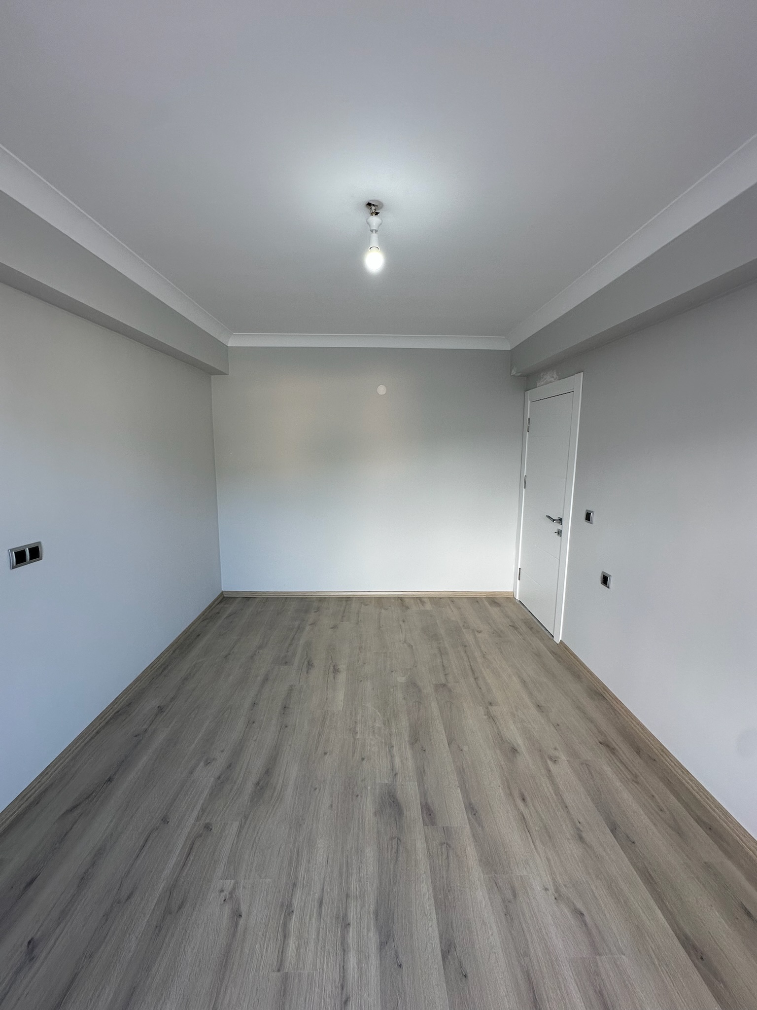 STADİUM CADDE EVLERİ C BLOK D. 20 2+1 KİRALIK