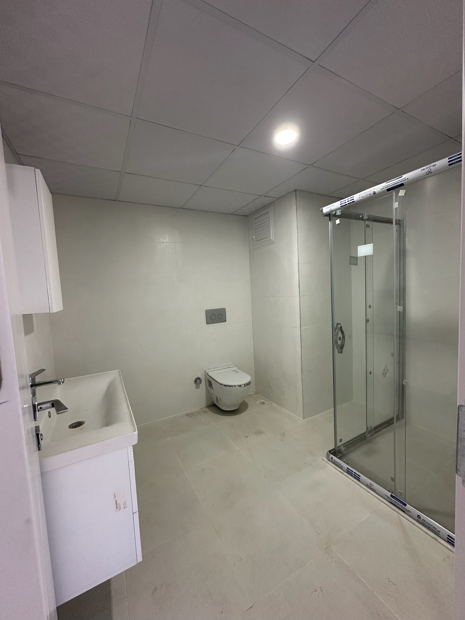 STADİUM CADDE EVLERİ C BLOK D. 20 2+1 KİRALIK