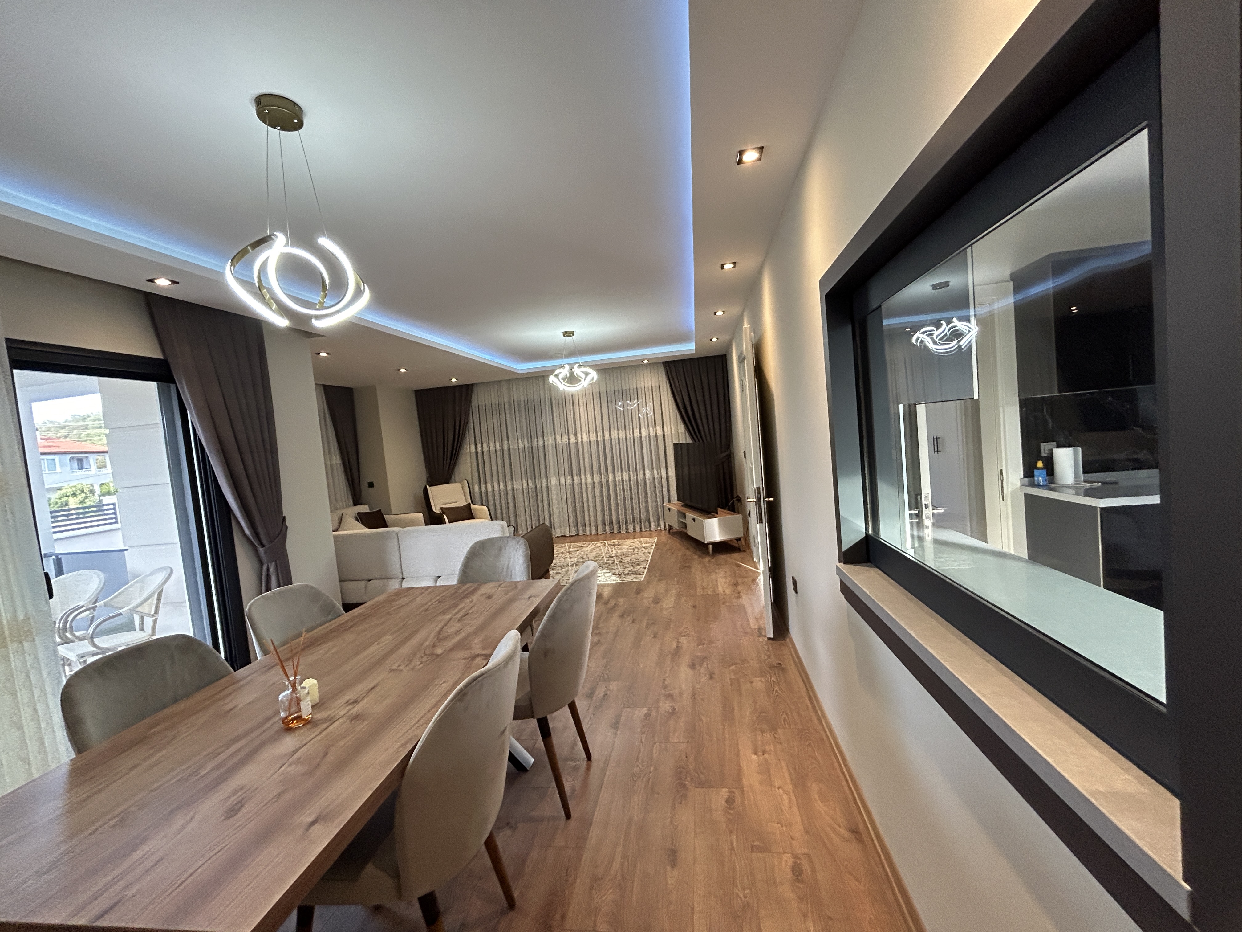 MARMARİS DEĞİRMENYANINDA, 441M2 ARSA İÇİNDE,  ÖZEL OTOPARKLI,  HAVUZLU TAM MÜSTAKİL 4+1 VİLLA