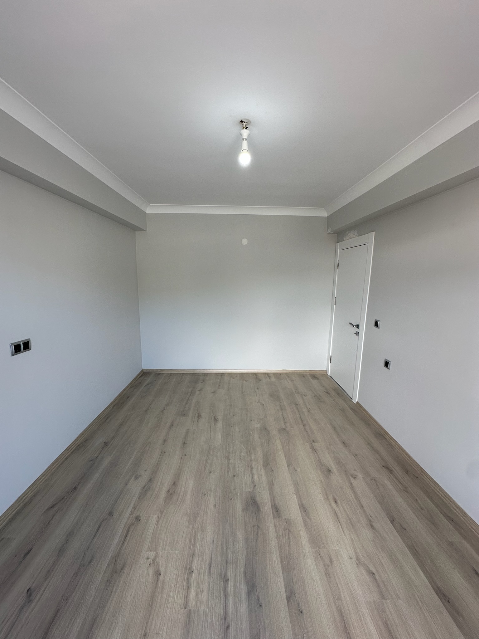 STADİUM CADDE EVLERİ C BLOK D. 20 2+1 KİRALIK