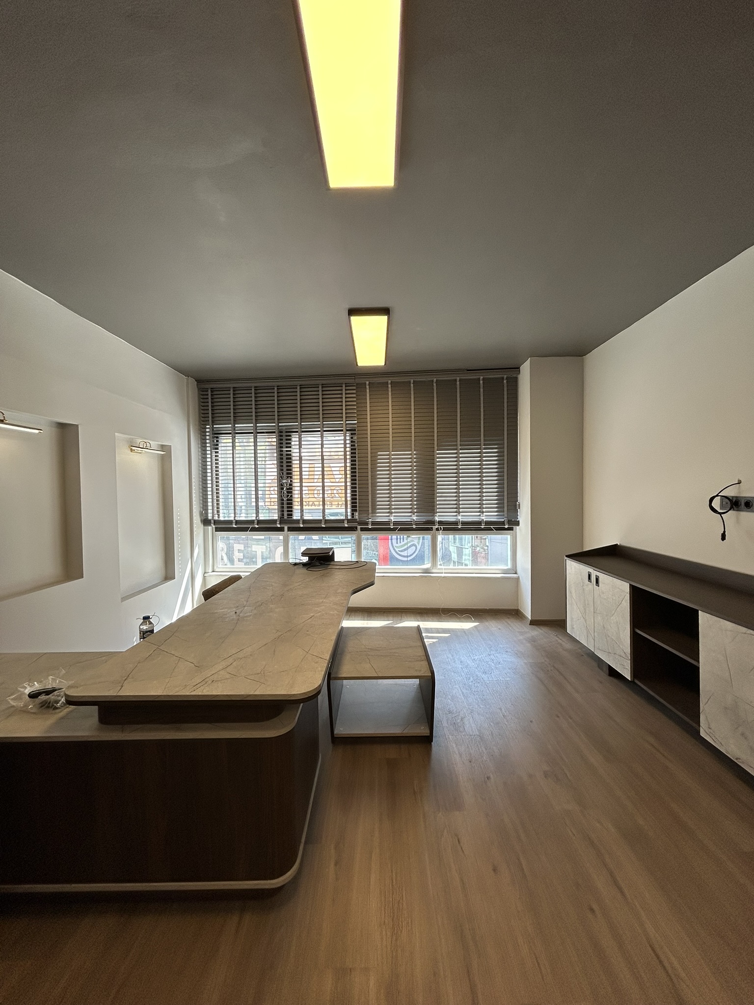 ŞEYHKERAMETTİN MAHALLESİ KİRALIK BÜRO