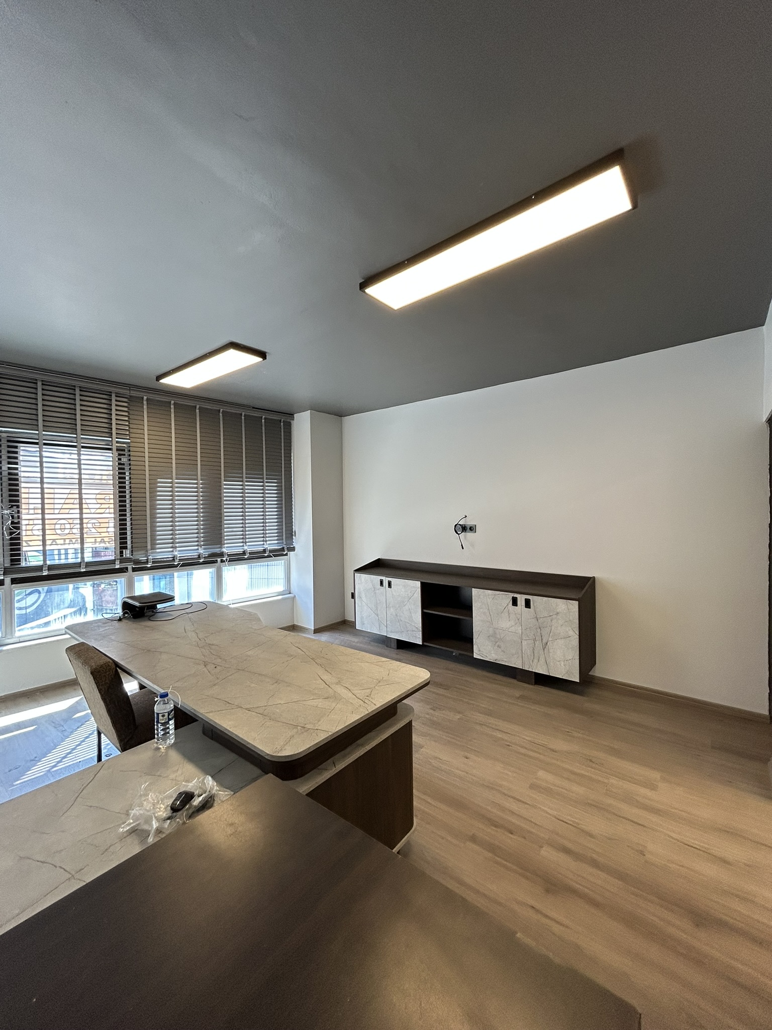 ŞEYHKERAMETTİN MAHALLESİ KİRALIK BÜRO