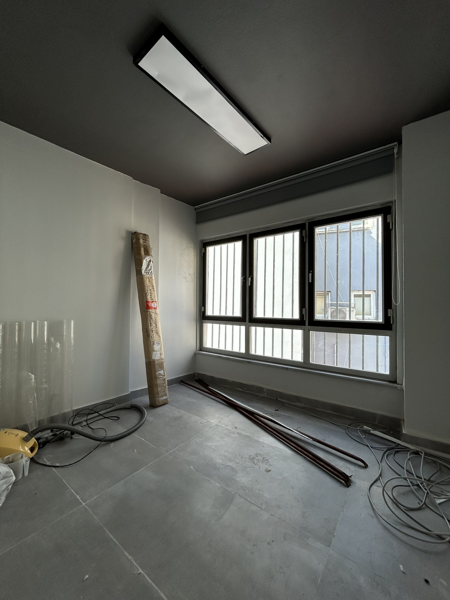 ŞEYHKERAMETTİN MAHALLESİ KİRALIK BÜRO