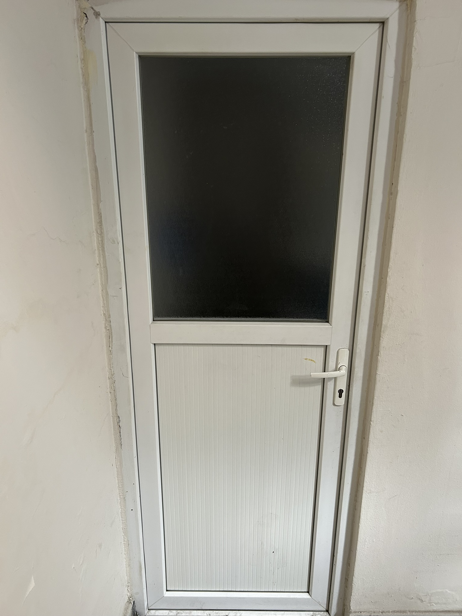 ŞEYHKERAMETTİN MAHALLESİ KİRALIK BÜRO