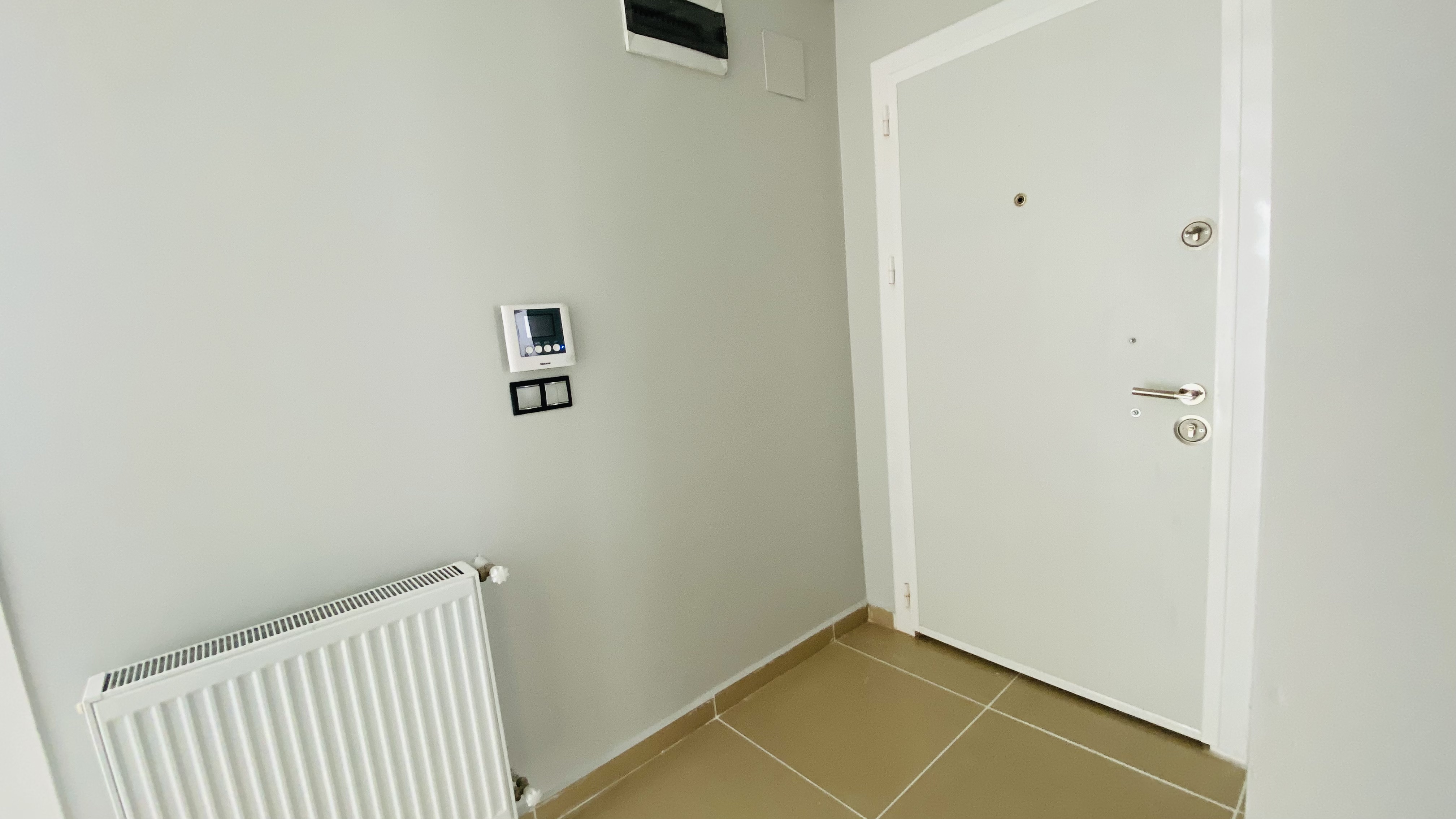 DENİZEVLERİ TRAMVAYA 25O M MESAFEDE 3+1 DAİRE