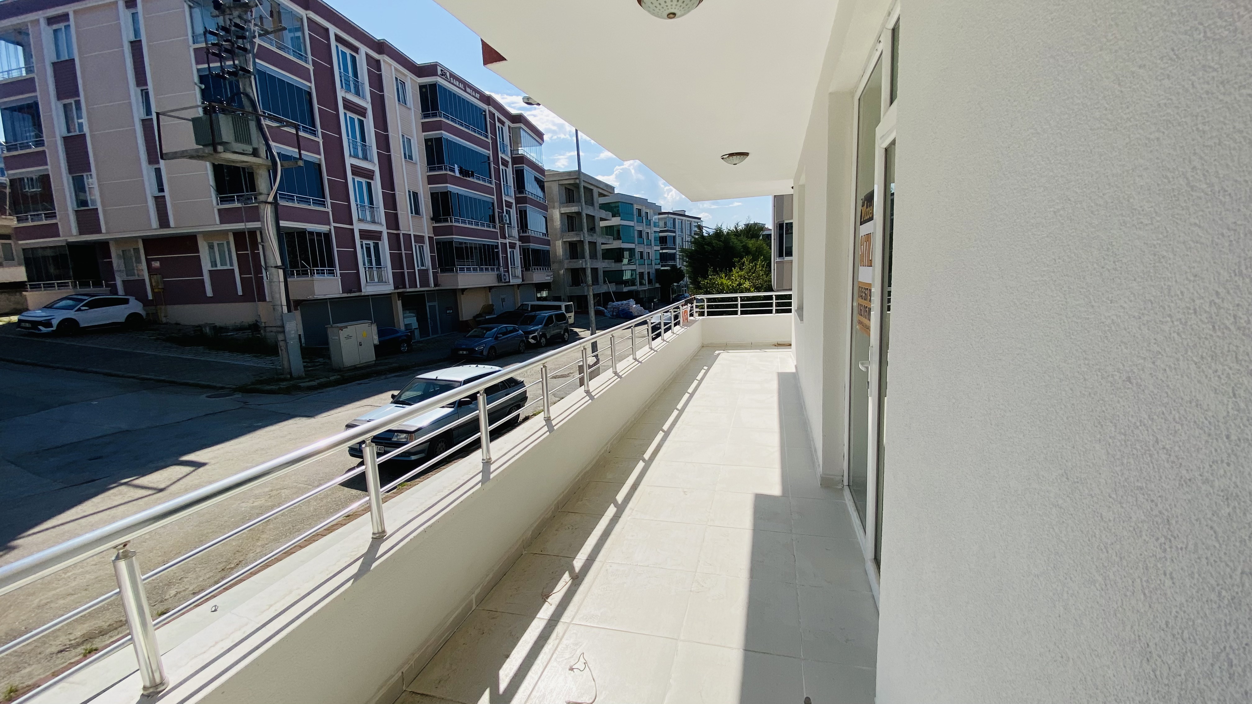 DENİZEVLERİ TRAMVAYA 25O M MESAFEDE 3+1 DAİRE