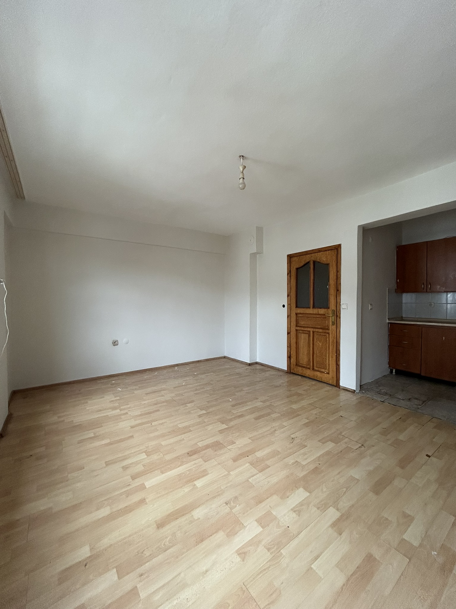 HACISİYAM SAZGEÇİT SOKAK DUBLEKS DAİRE SATILIK