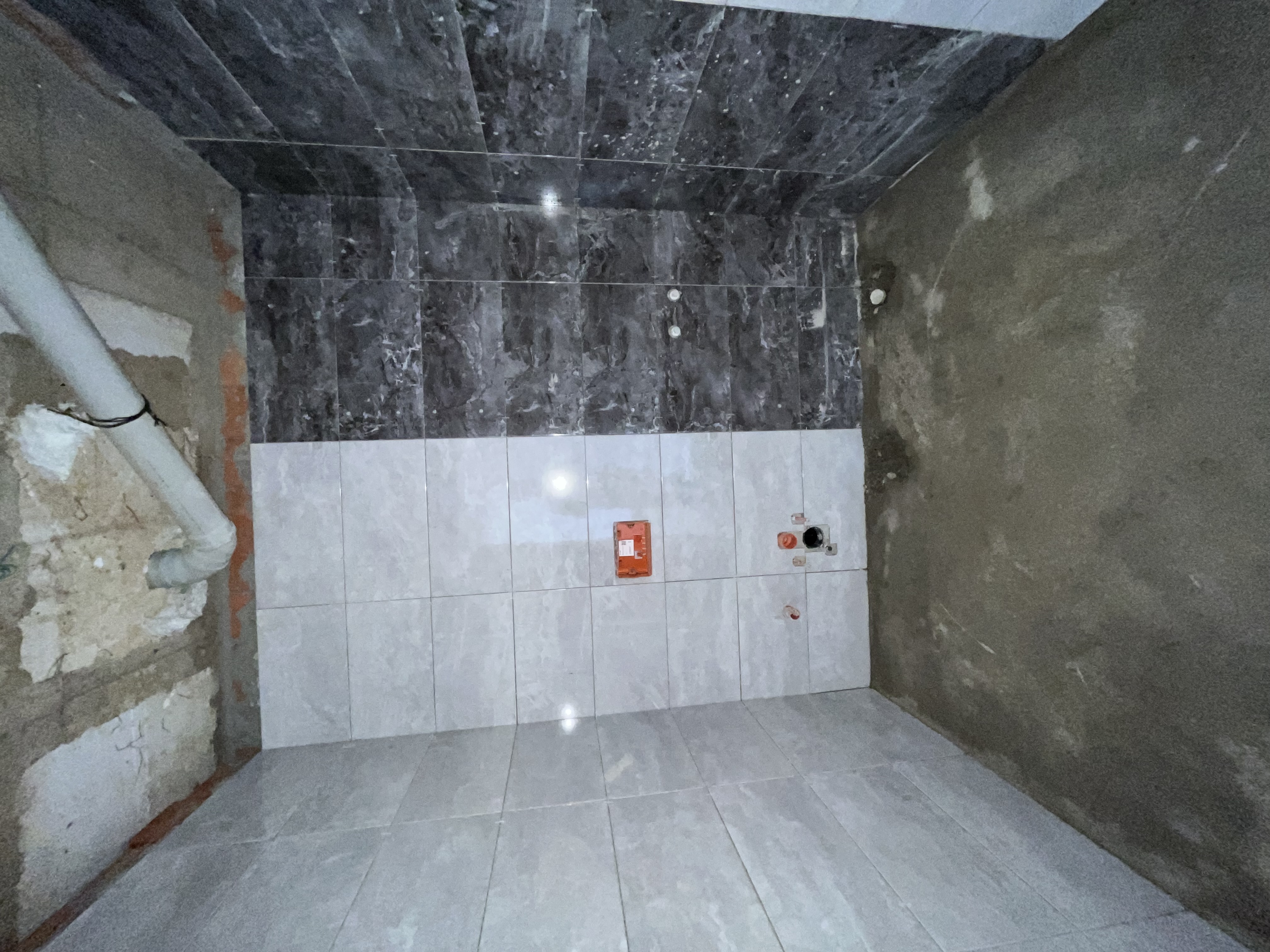 MABEL'DEN SANAYİ MAHALLESİ SAHİLE YAKIN 1+1 SATILIK DAİRE