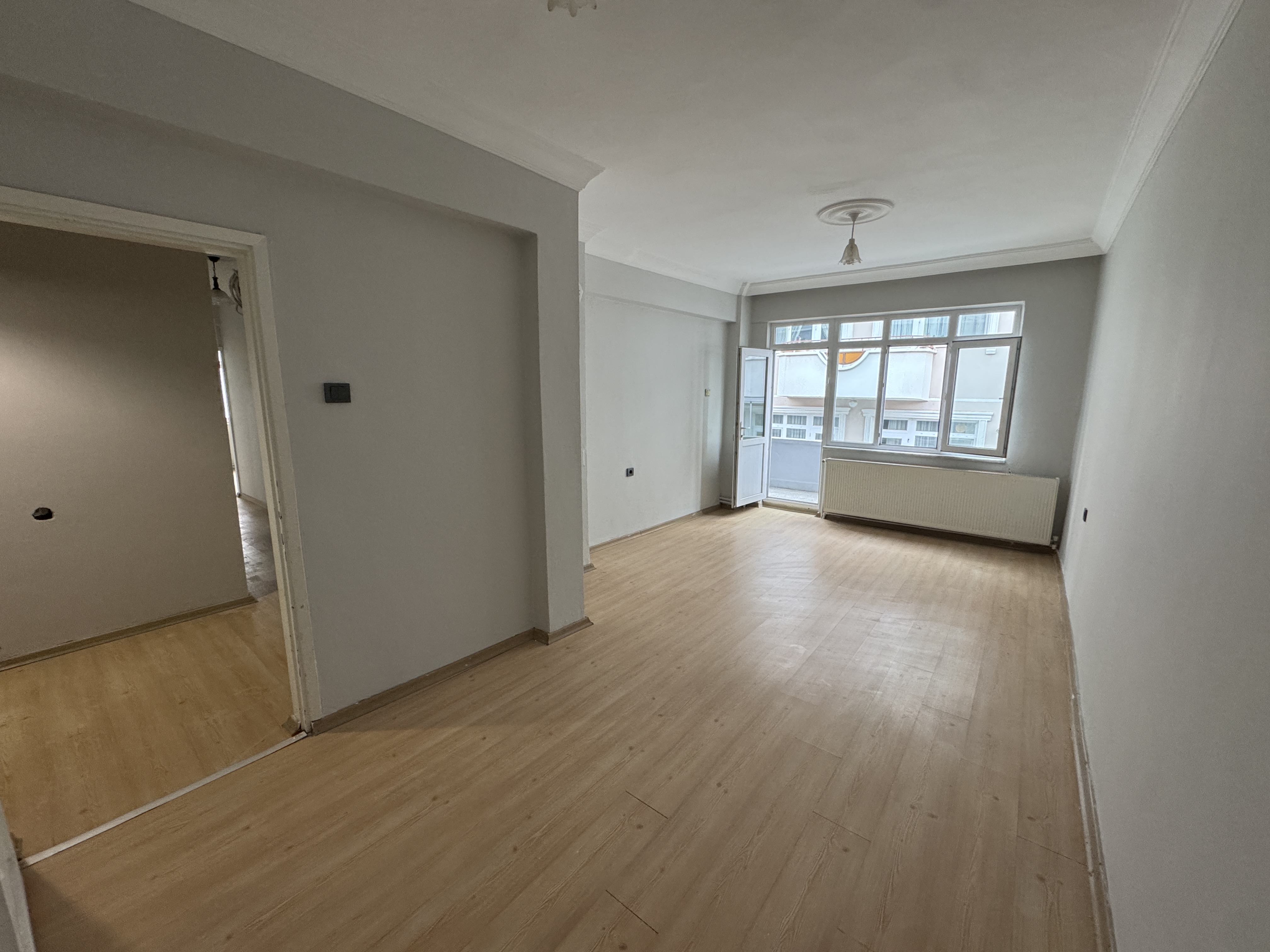 LOZAN CADDESİNE 2. BİNA KİRALIK DAİRE