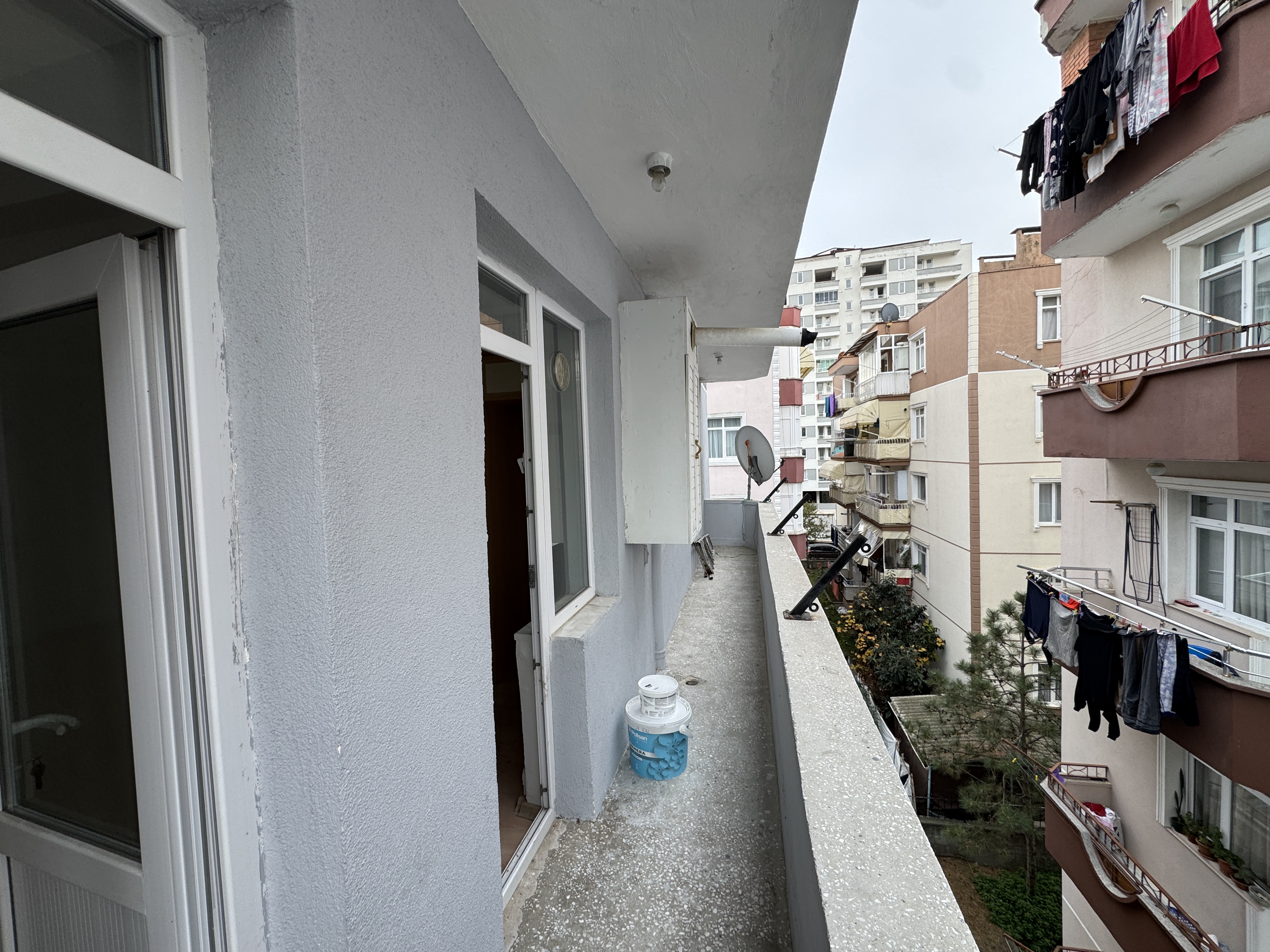 LOZAN CADDESİNE 2. BİNA KİRALIK DAİRE