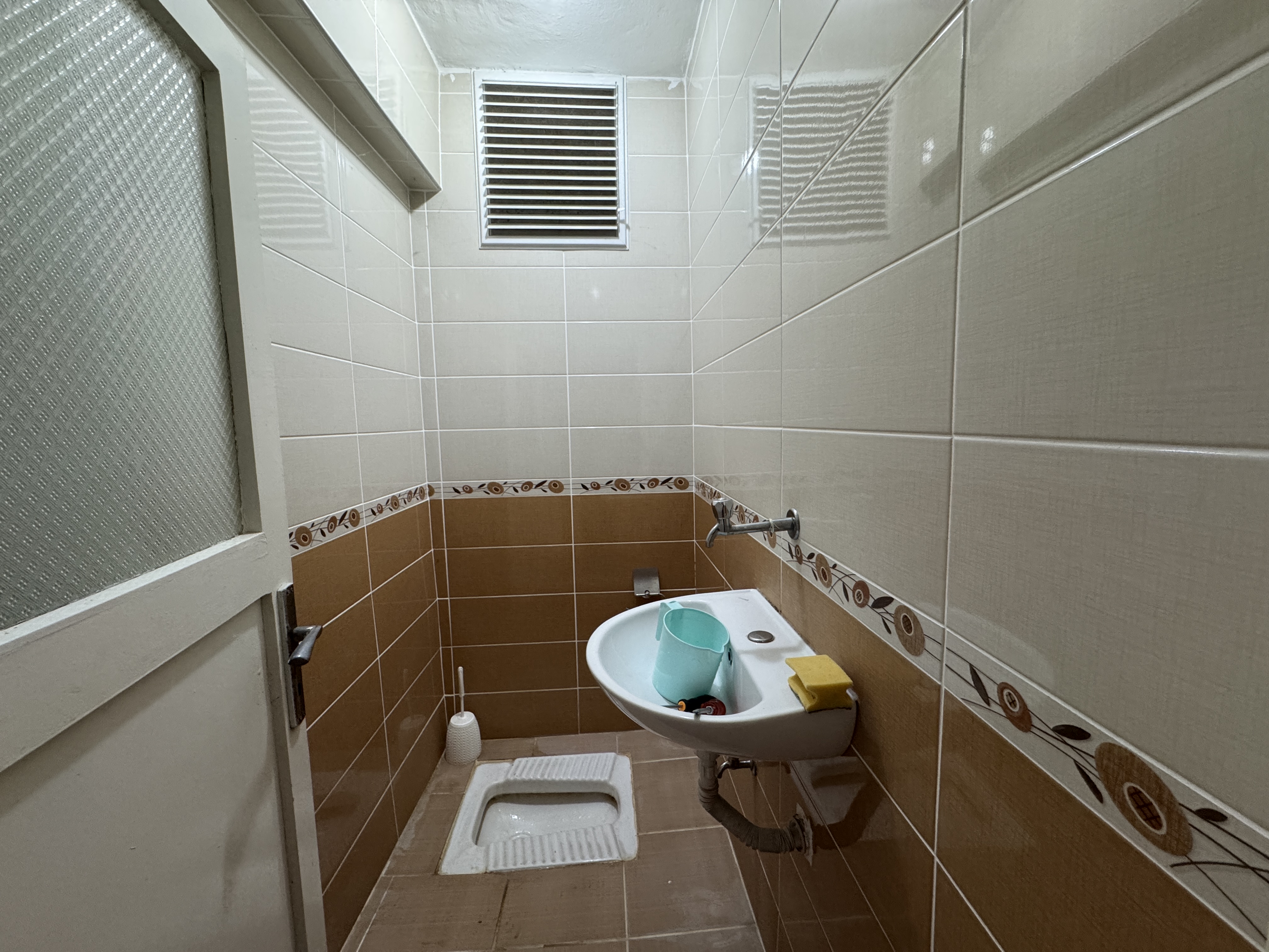 LOZAN CADDESİNE 2. BİNA KİRALIK DAİRE