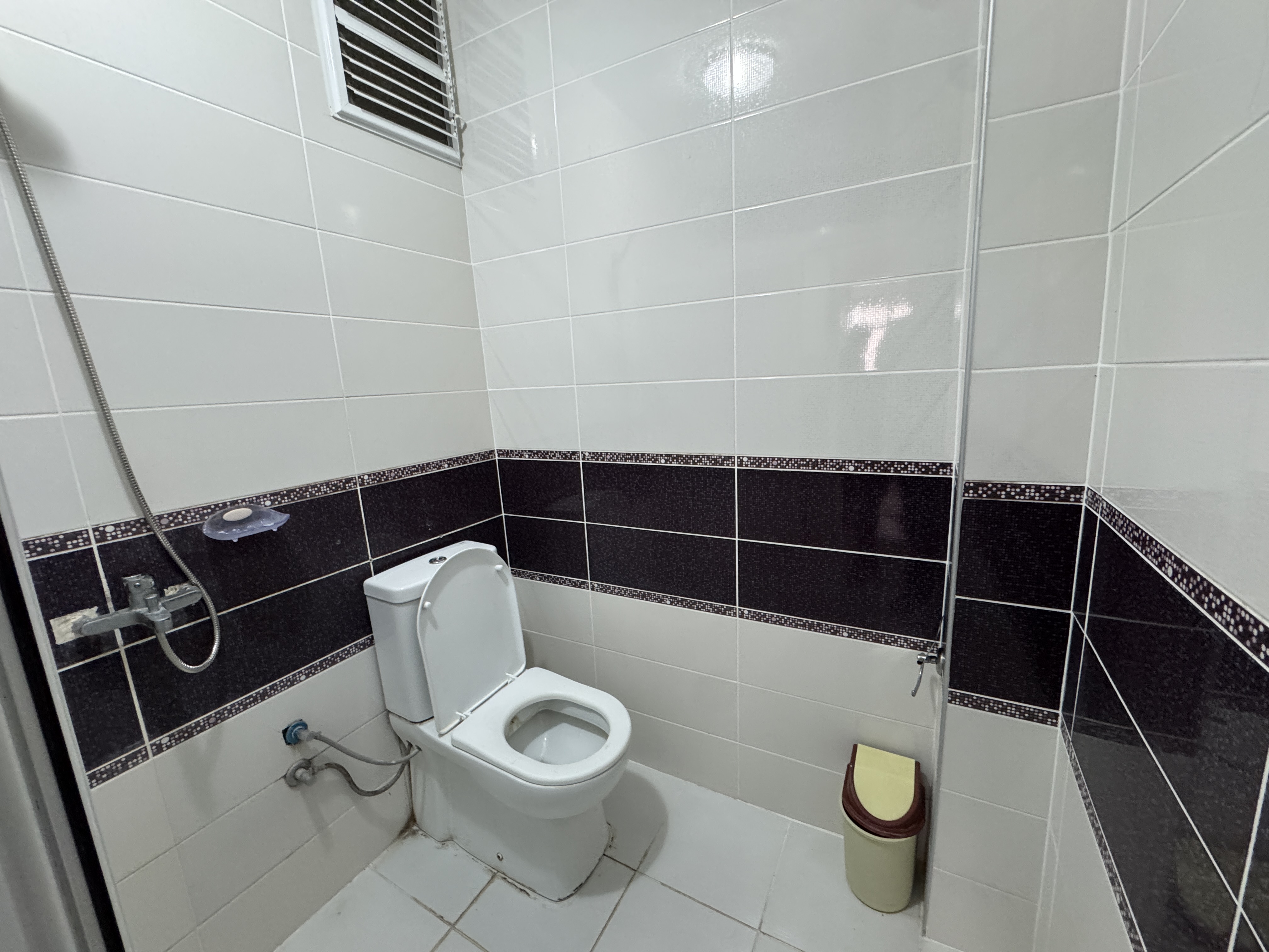 LOZAN CADDESİNE 2. BİNA KİRALIK DAİRE