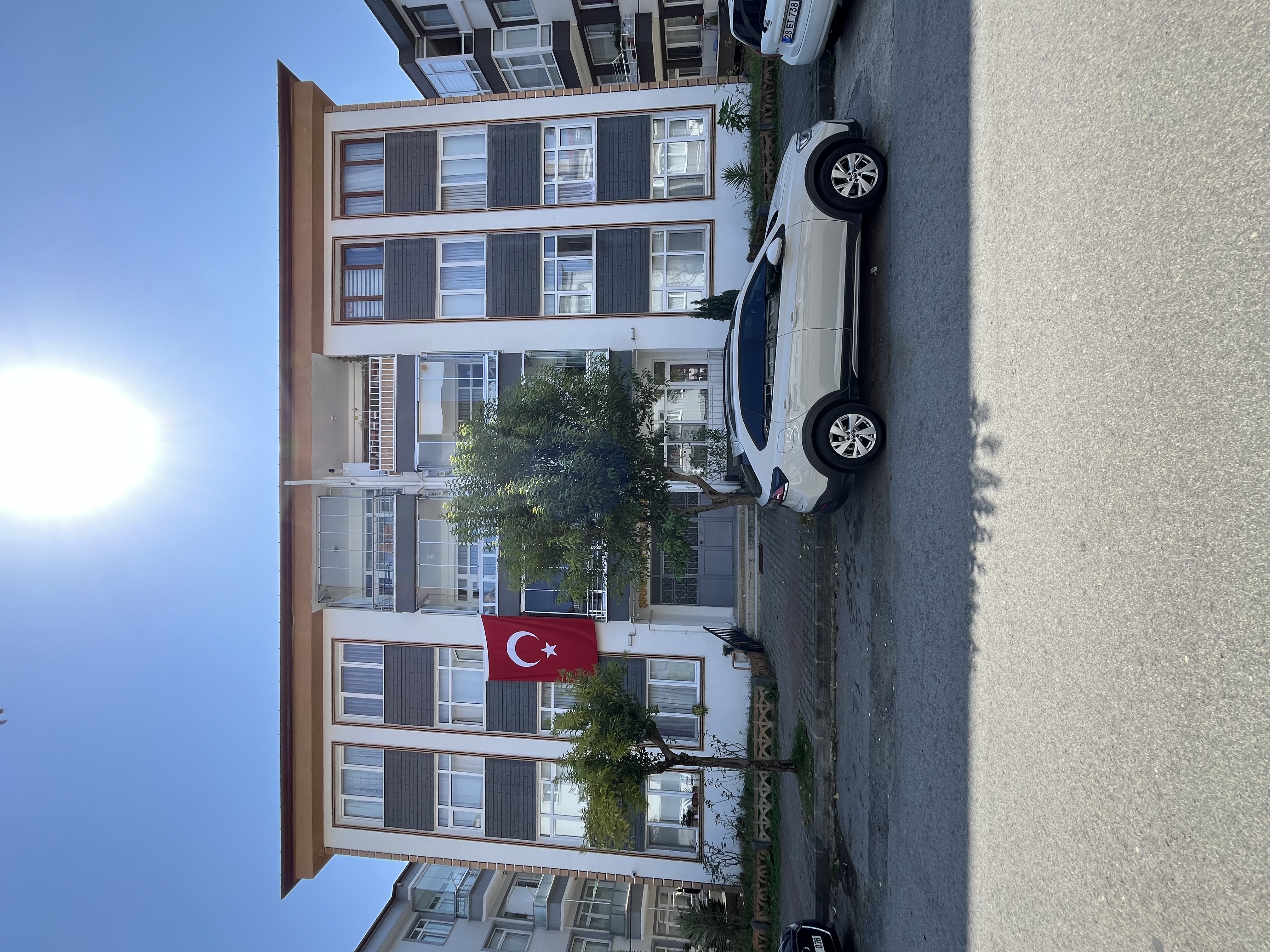 TEYYAREDÜZÜ 2+1 ZEMİN